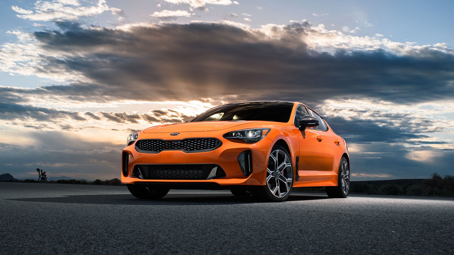 Kia Stinger GTS Wallpaper, Specs & Videos