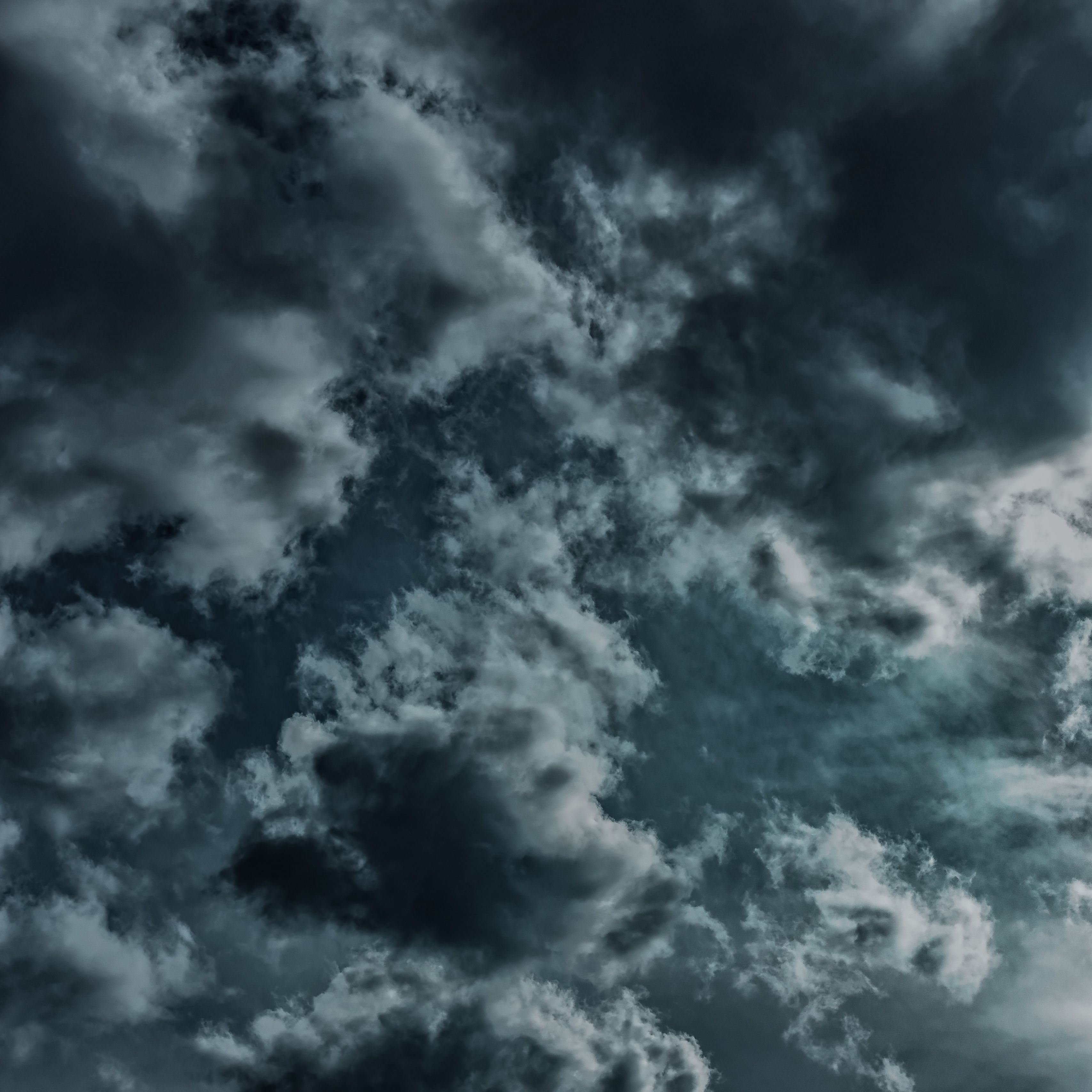 Download wallpaper 3415x3415 clouds, sky, cloudy, dark ipad pro