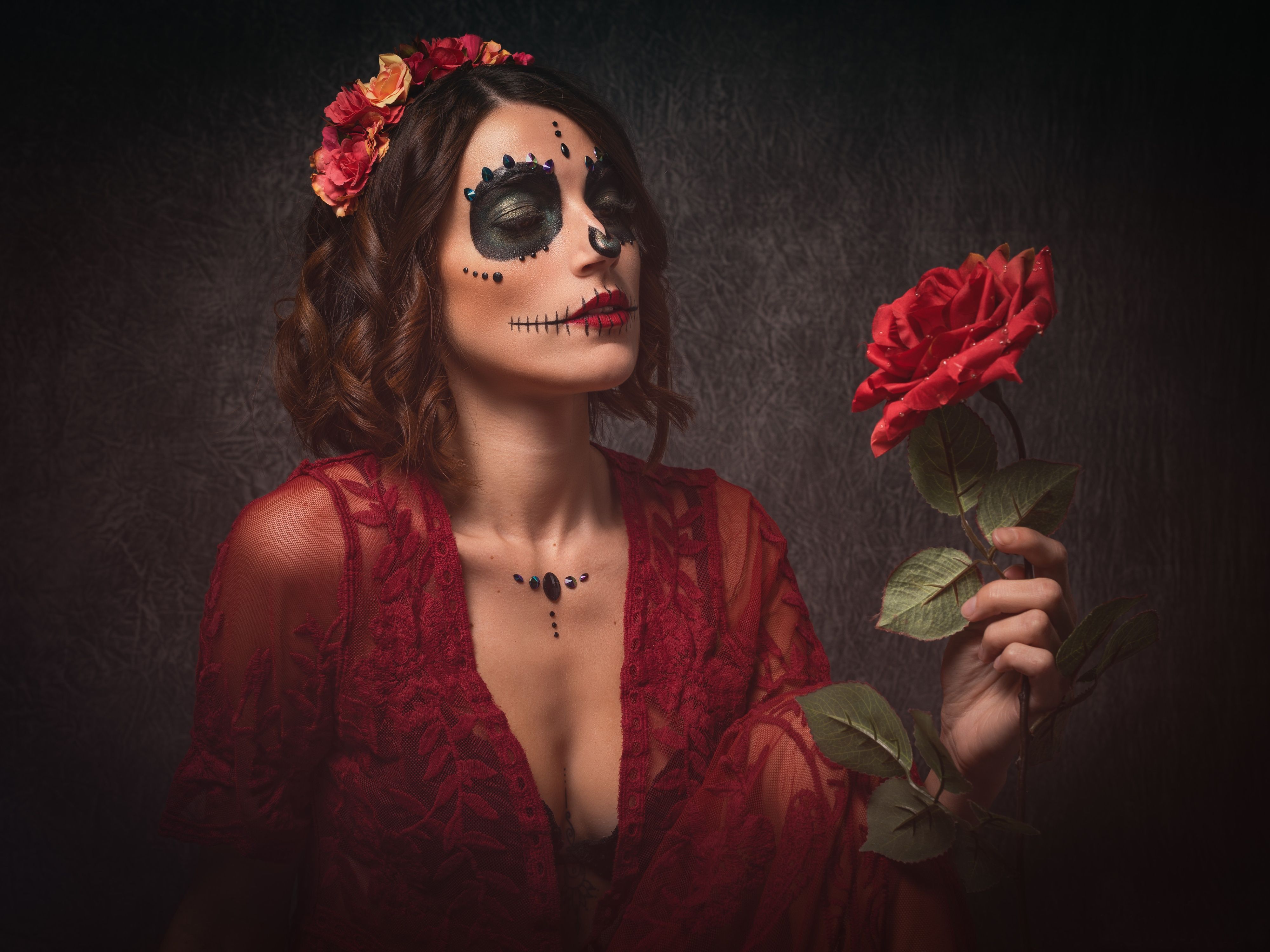 Image Makeup Day of the Dead Roses Girls Wreath Holidays 4000x3000