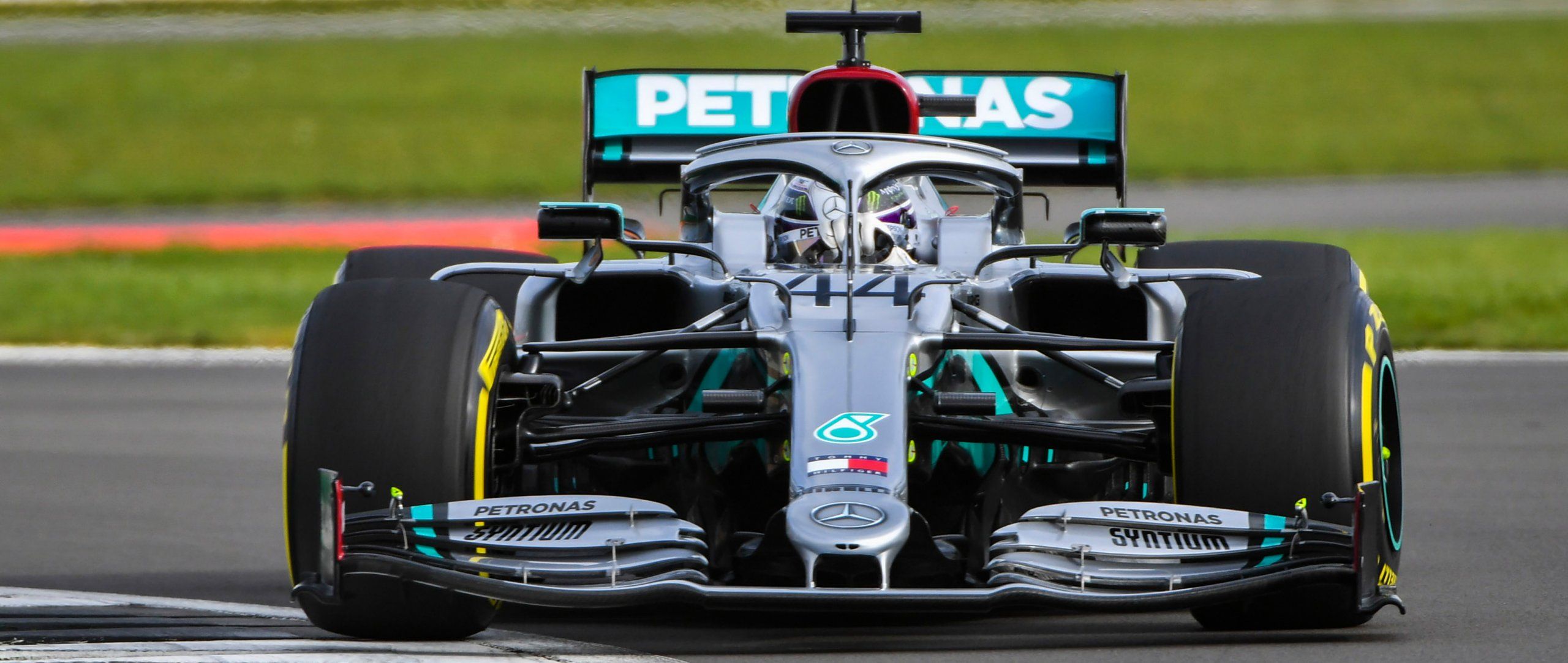 Mercedes AMG F1 W11 EQ Performance