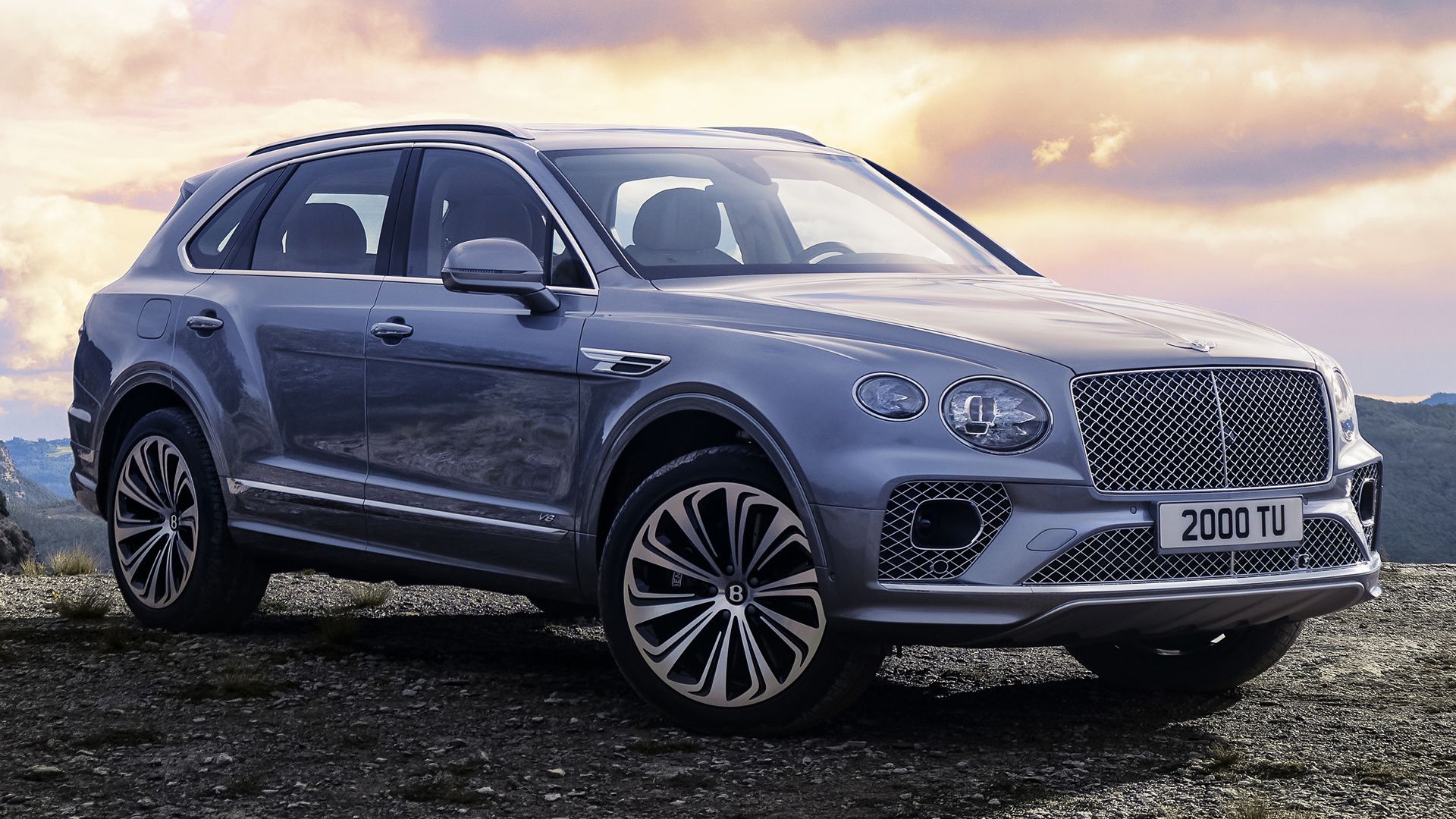 Bentley Bentayga V8 and HD Image