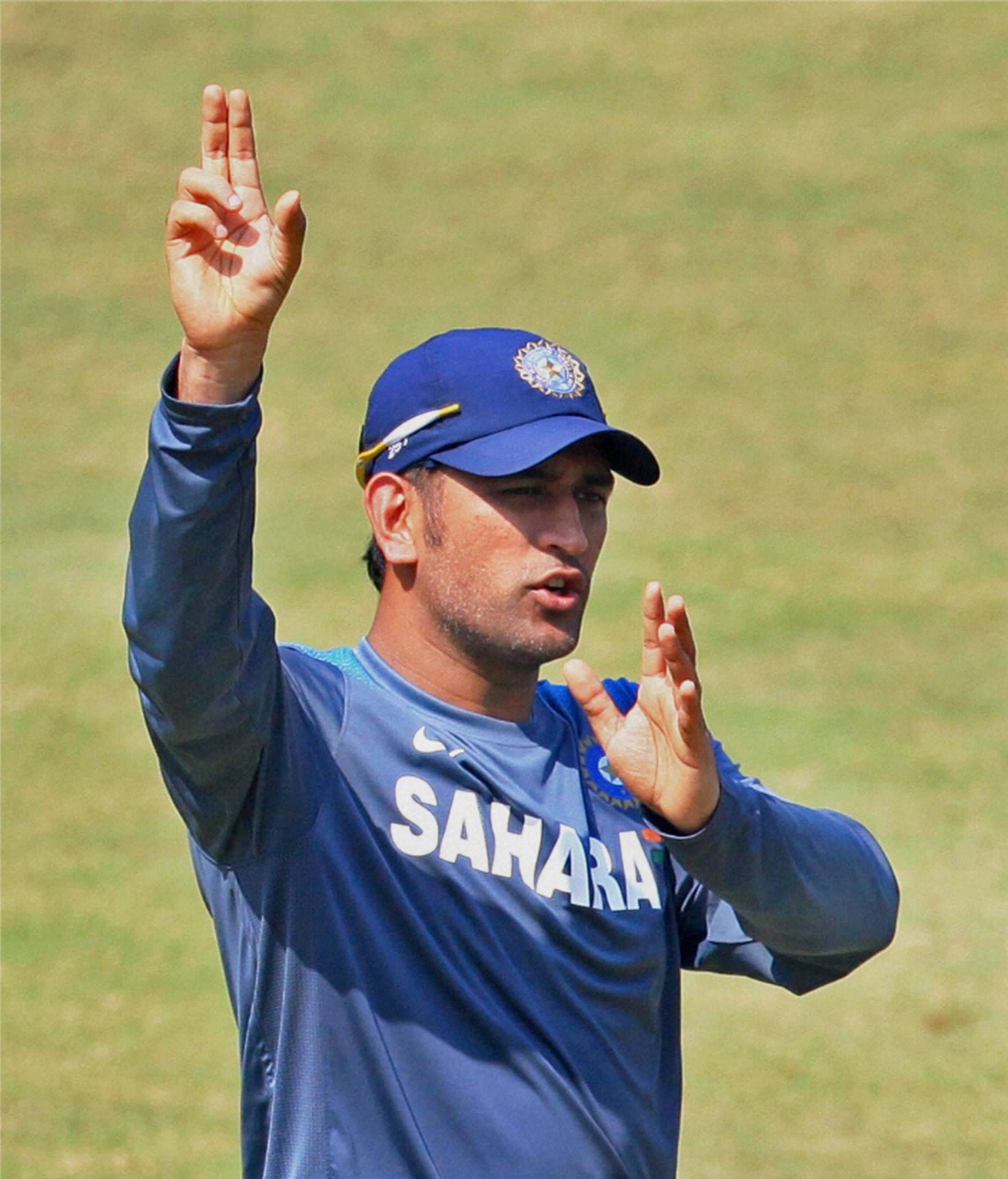 Dhoni equals Ganguly's record in Test captaincy- The New Indian