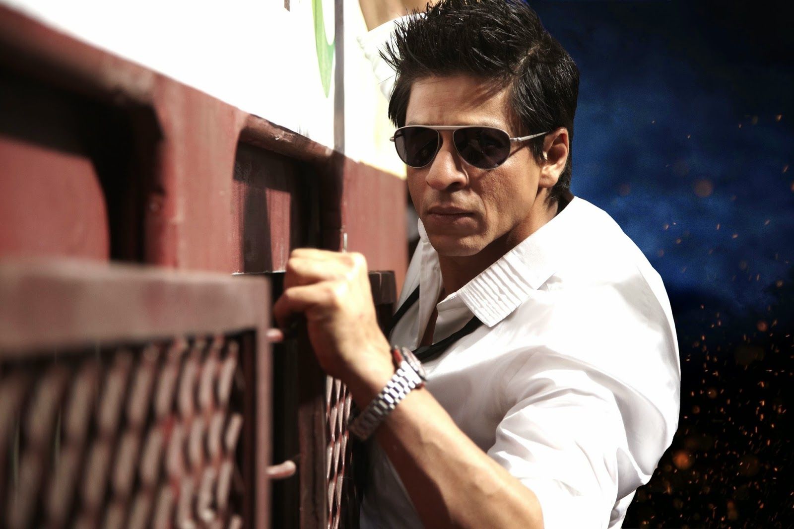 Fine Super HD Wallpaper: Shahrukh Khan BOLLYWOOD ACTORS, dashing
