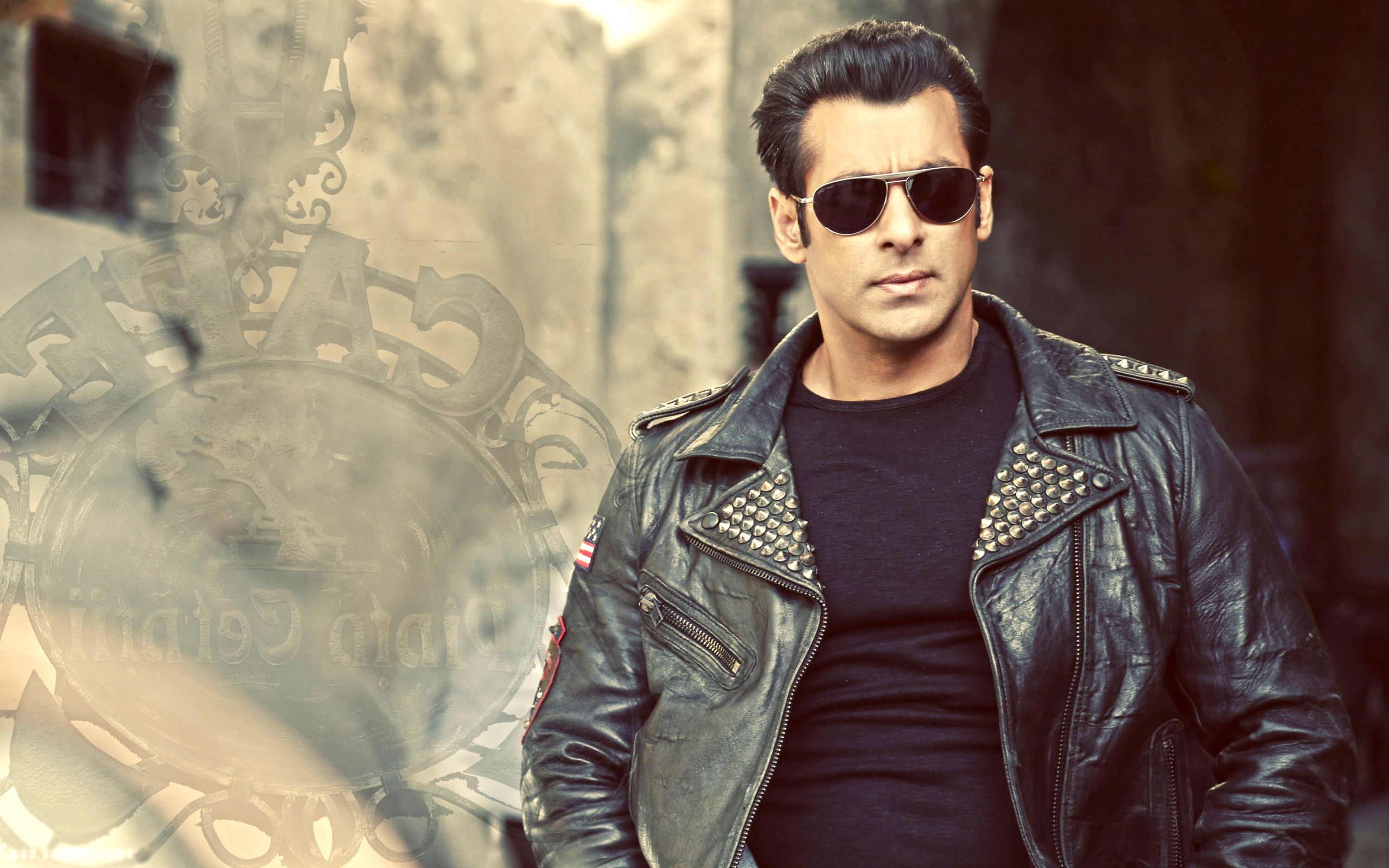 Salman Khan Bollywood Celebrity wallpaper. Best HD Wallpaper