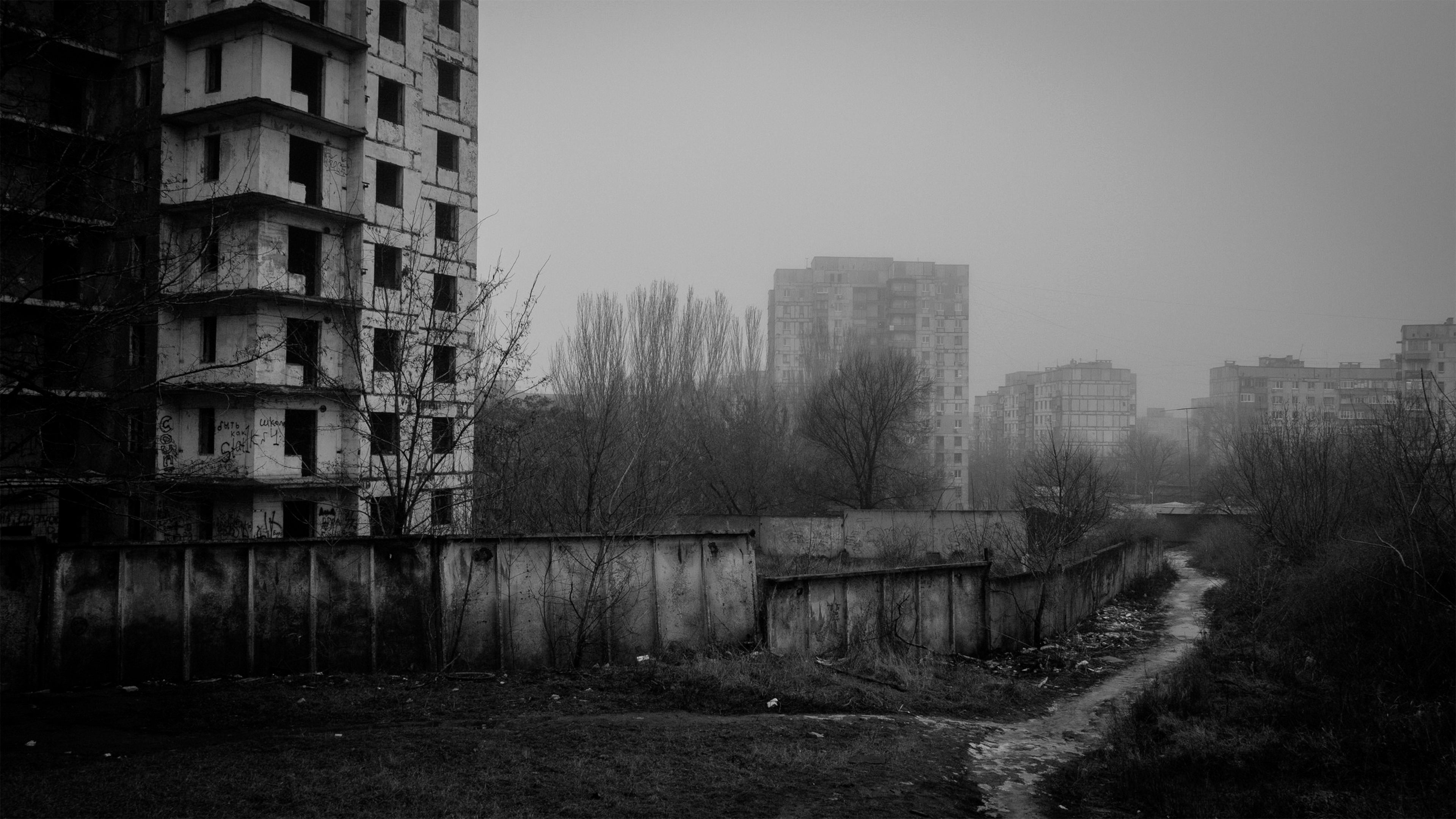Russian Dying City 4K wallpaper