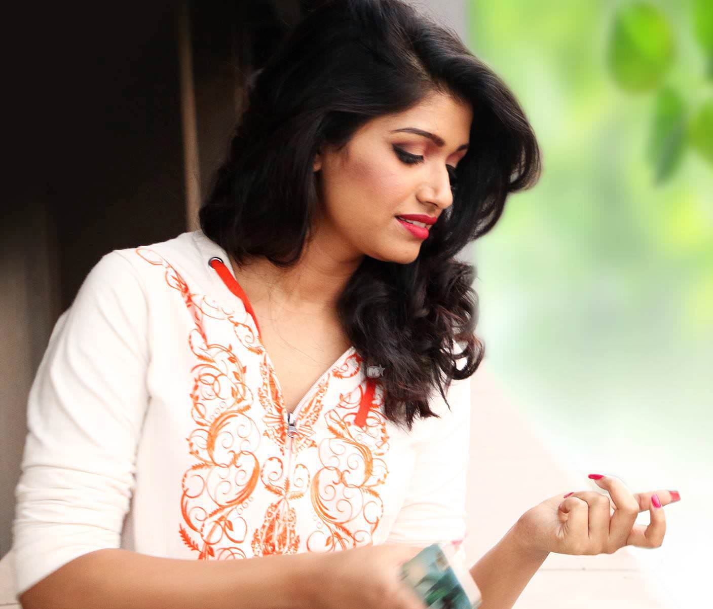 Marathi Actress And Actor Beautiful Photo: Rasika Sunil Photo