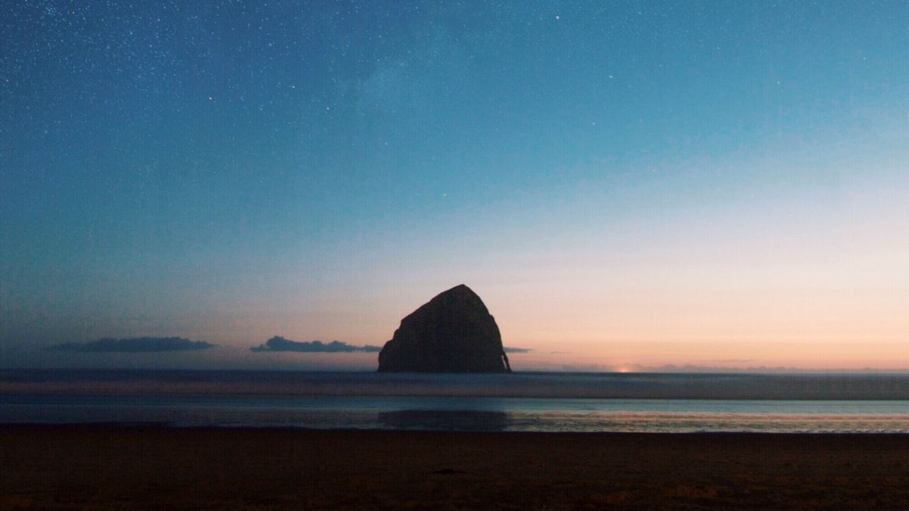 Wallpaper beach, rock, starry sky hd, picture, image
