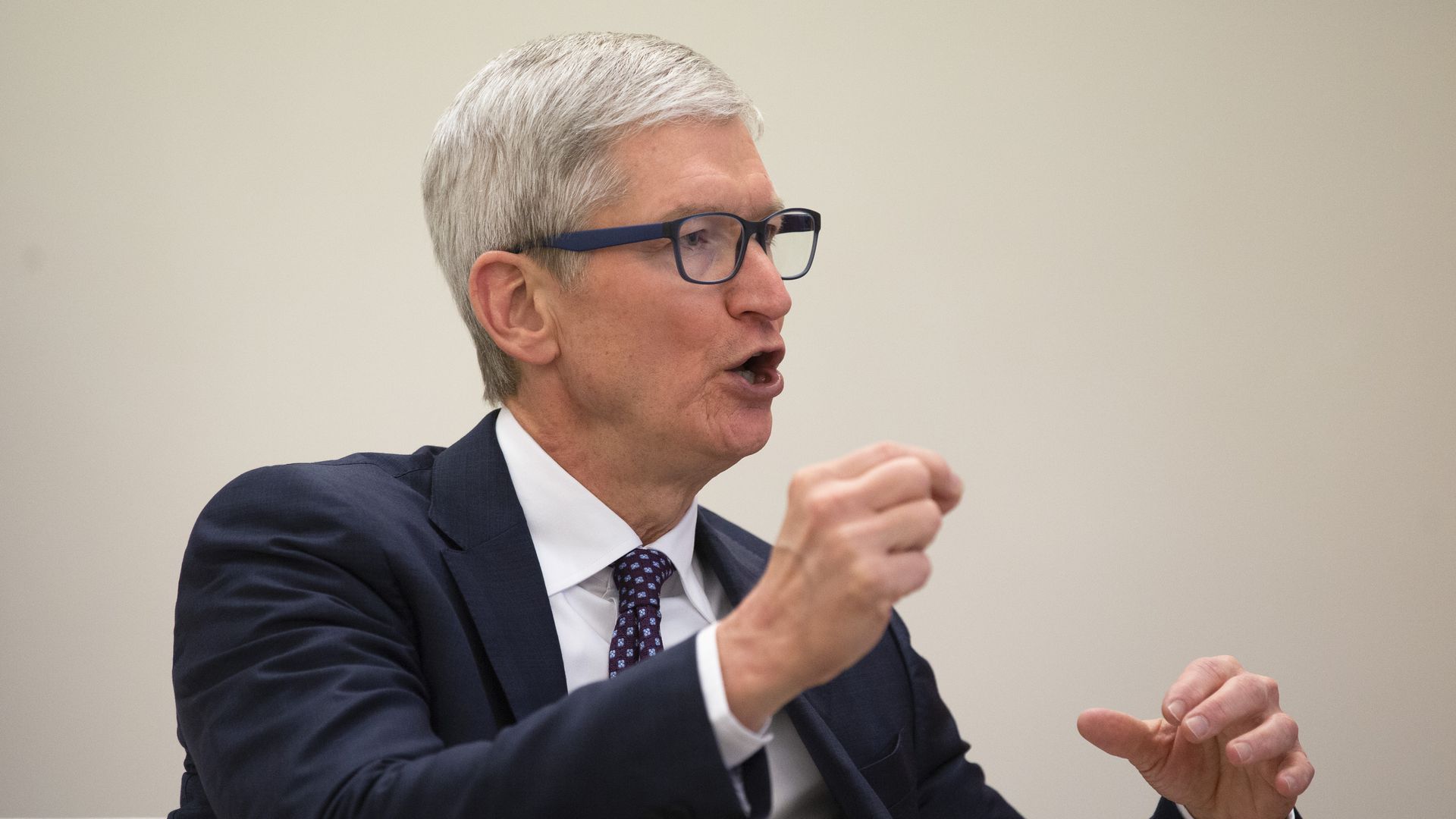 Tim Cook made $137 million in 2018