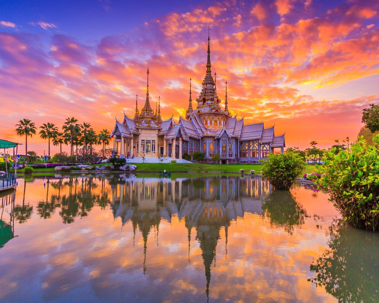 Wat None Kum In Nakhon Ratchasima Province Thailand Thai Castle At