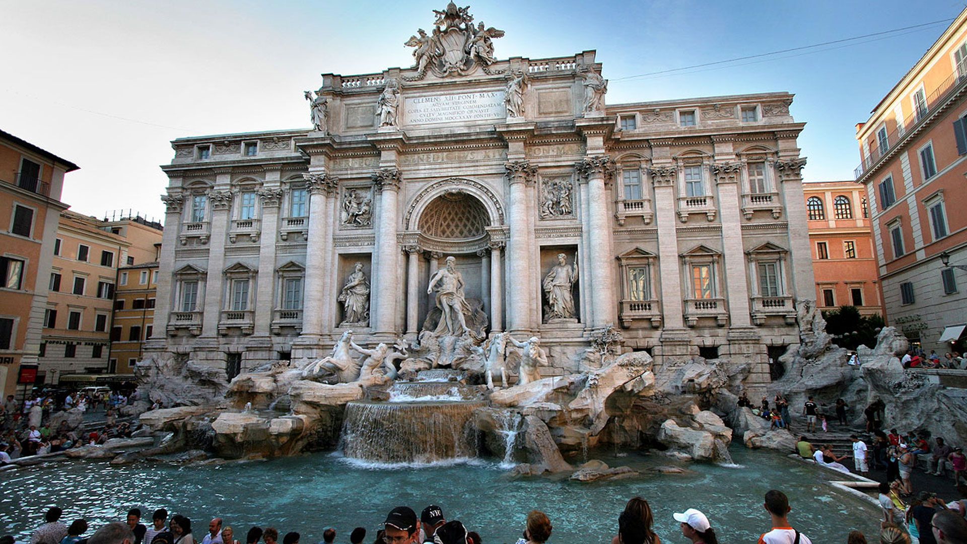 Free download Trevi Fountain HD Wallpaper Background Image