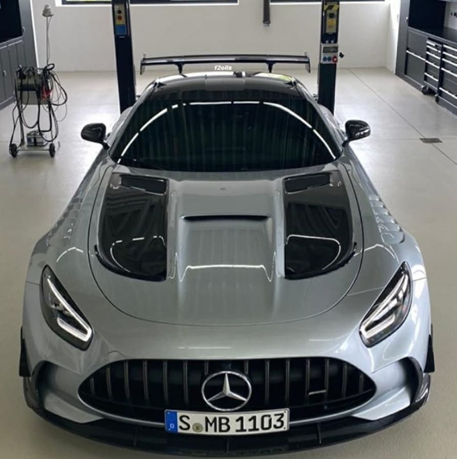 Leaked Mercedes AMG GT R Black Series Photo Spoil Surprise