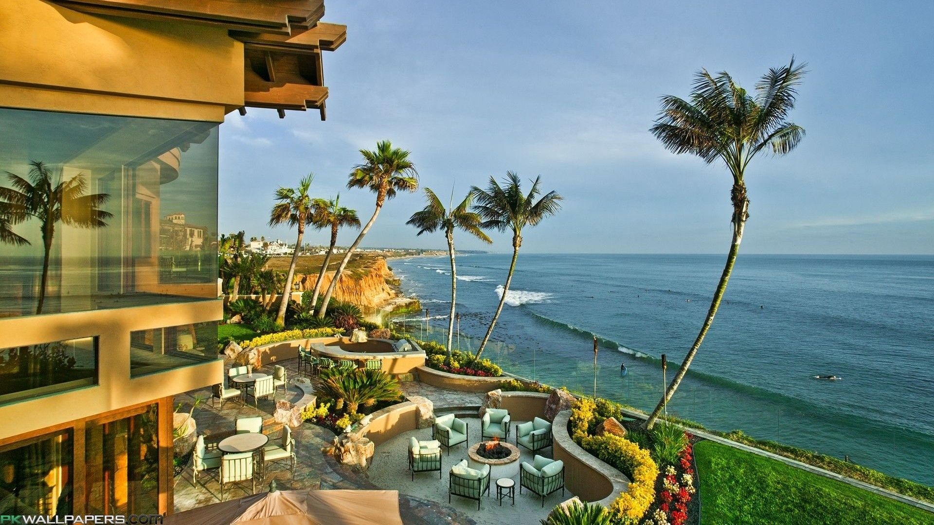 Beach Home Wallpaper