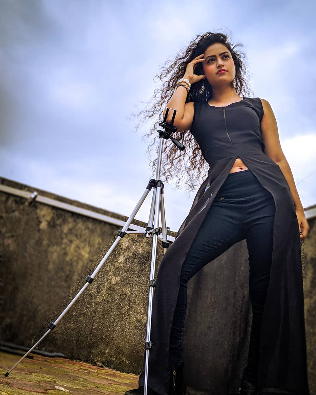 Farhina Parvez Jarimari Instagram, O Saki Saki, Neha Kakkar