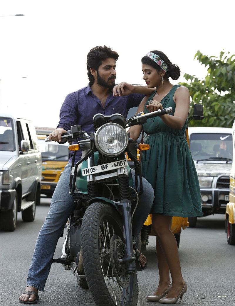 Ispade Rajavum Idhaya Raniyum Photo: HD Image, Picture, Stills