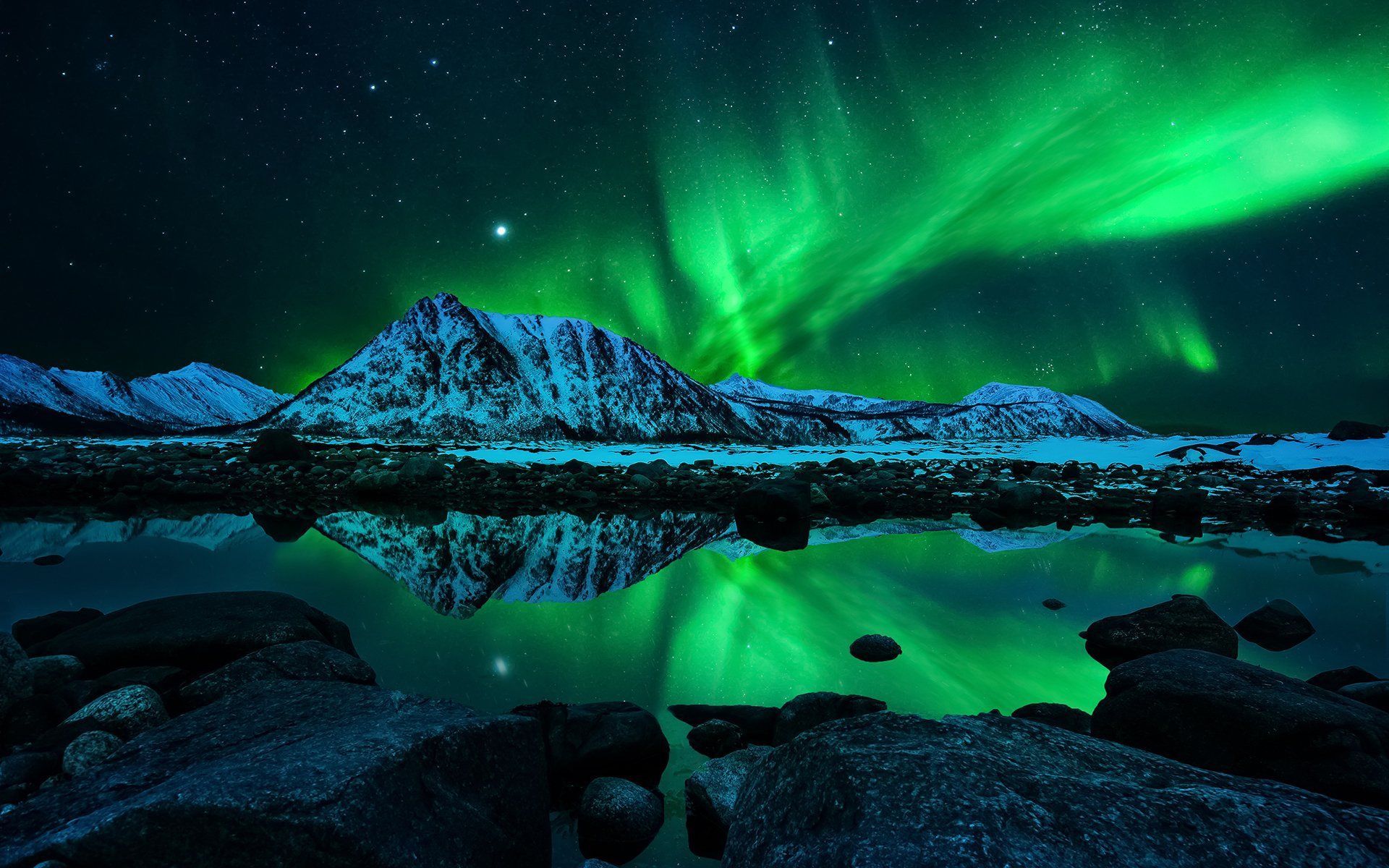 aurora borealis northern lights sky star mountain lights