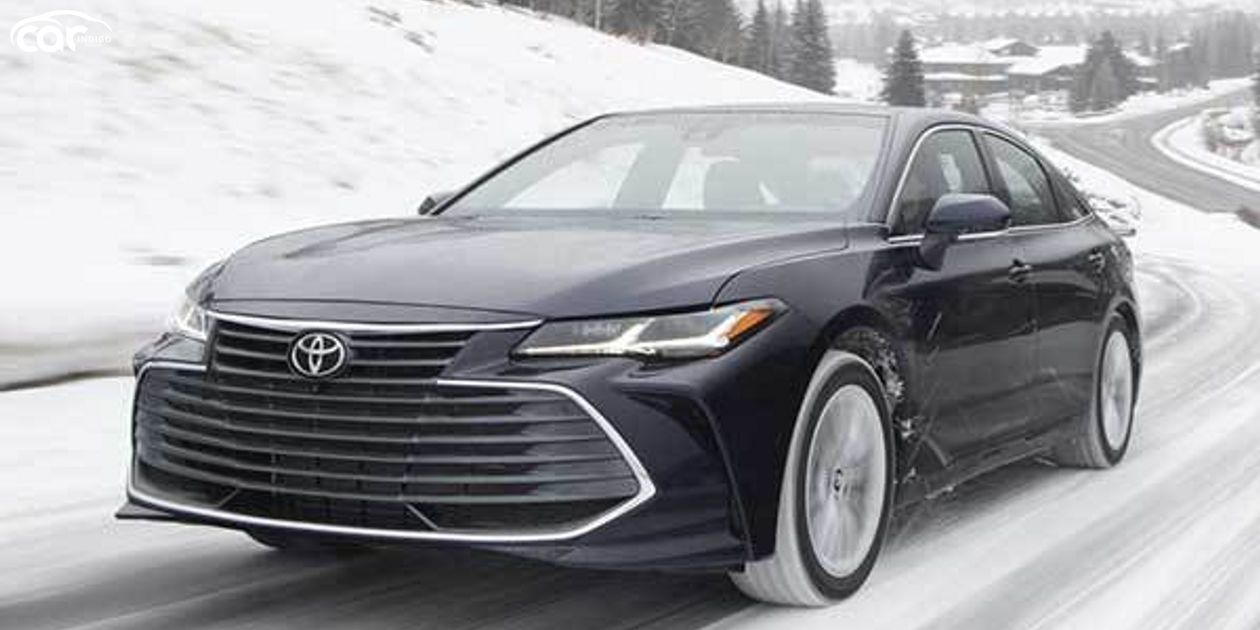 Toyota Avalon Now Comes with a Nightshade Edition and an AWD