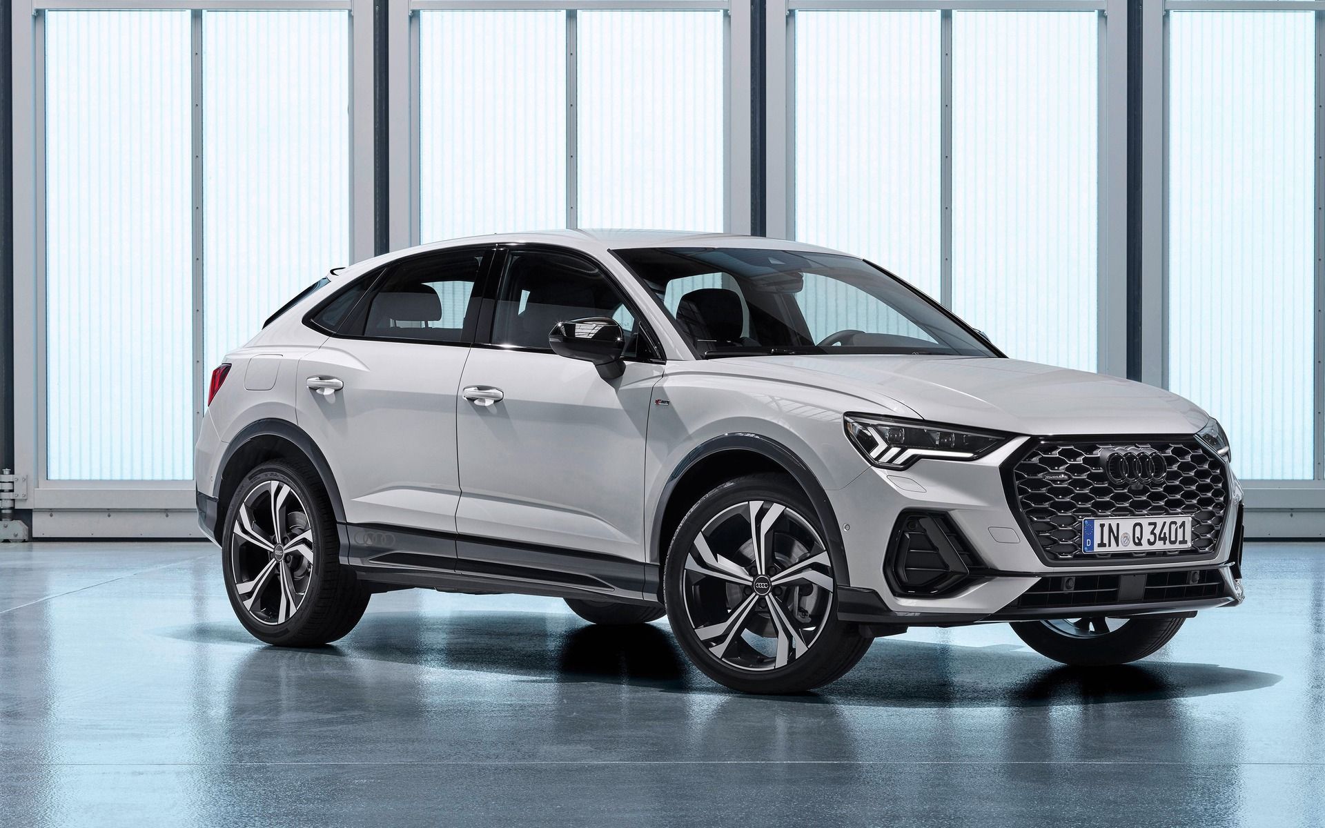 Audi Q3 Sportback Unveiled As Yet Another Coupe Like SUV Car
