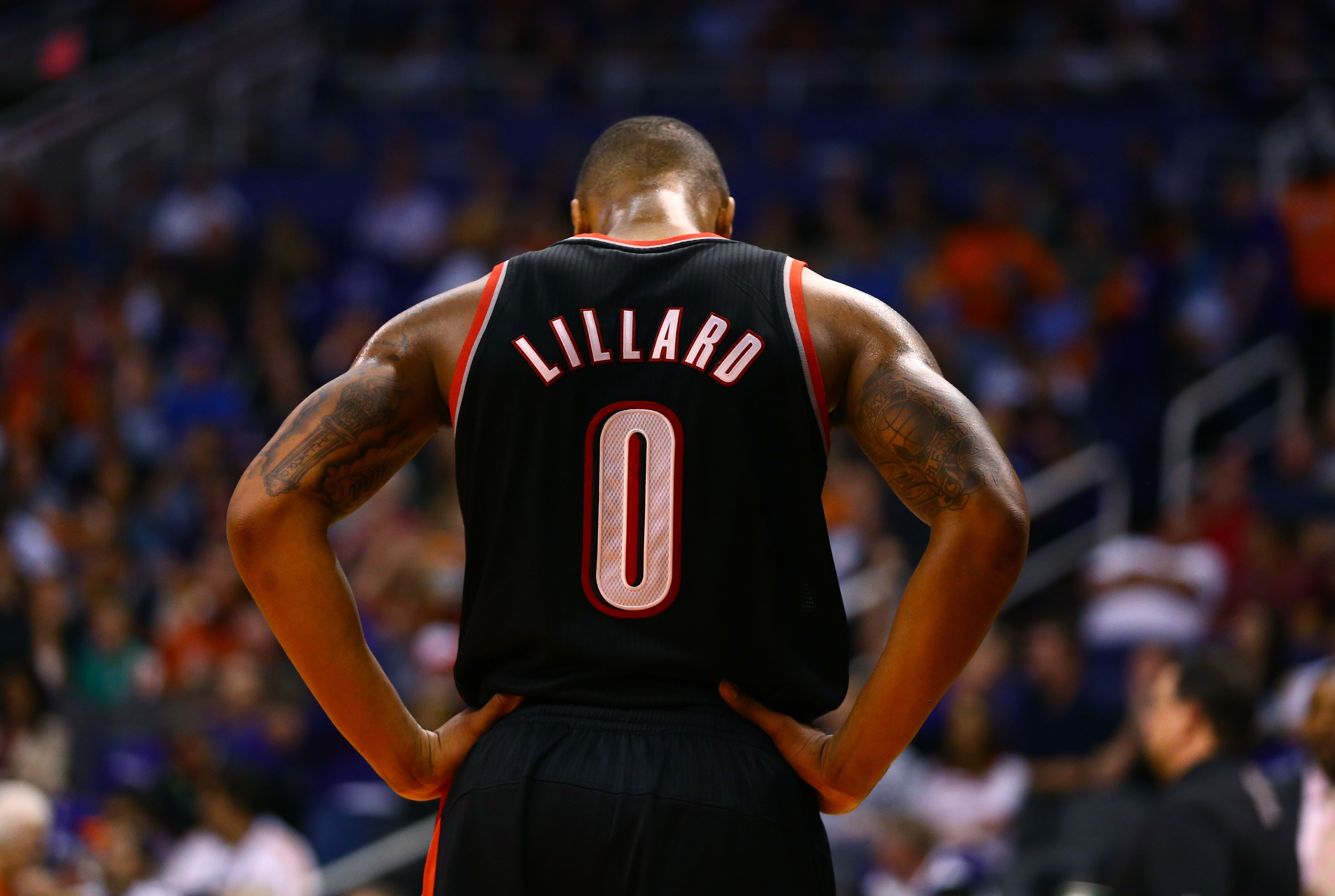 Lillard chose the number 0 to represent his hometown Oakland