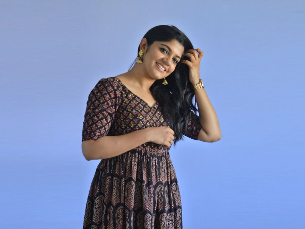 Aparna Balamurali Wallpapers - Wallpaper Cave