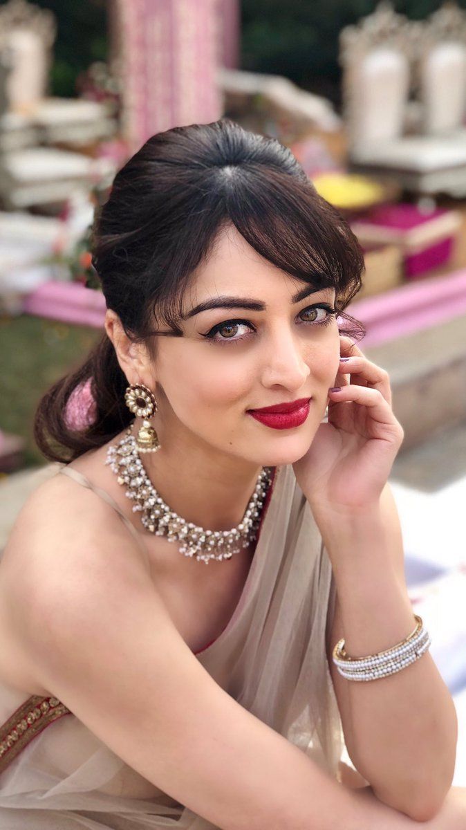 Sandeepa Dhar Beautiful Image And Photo Collections