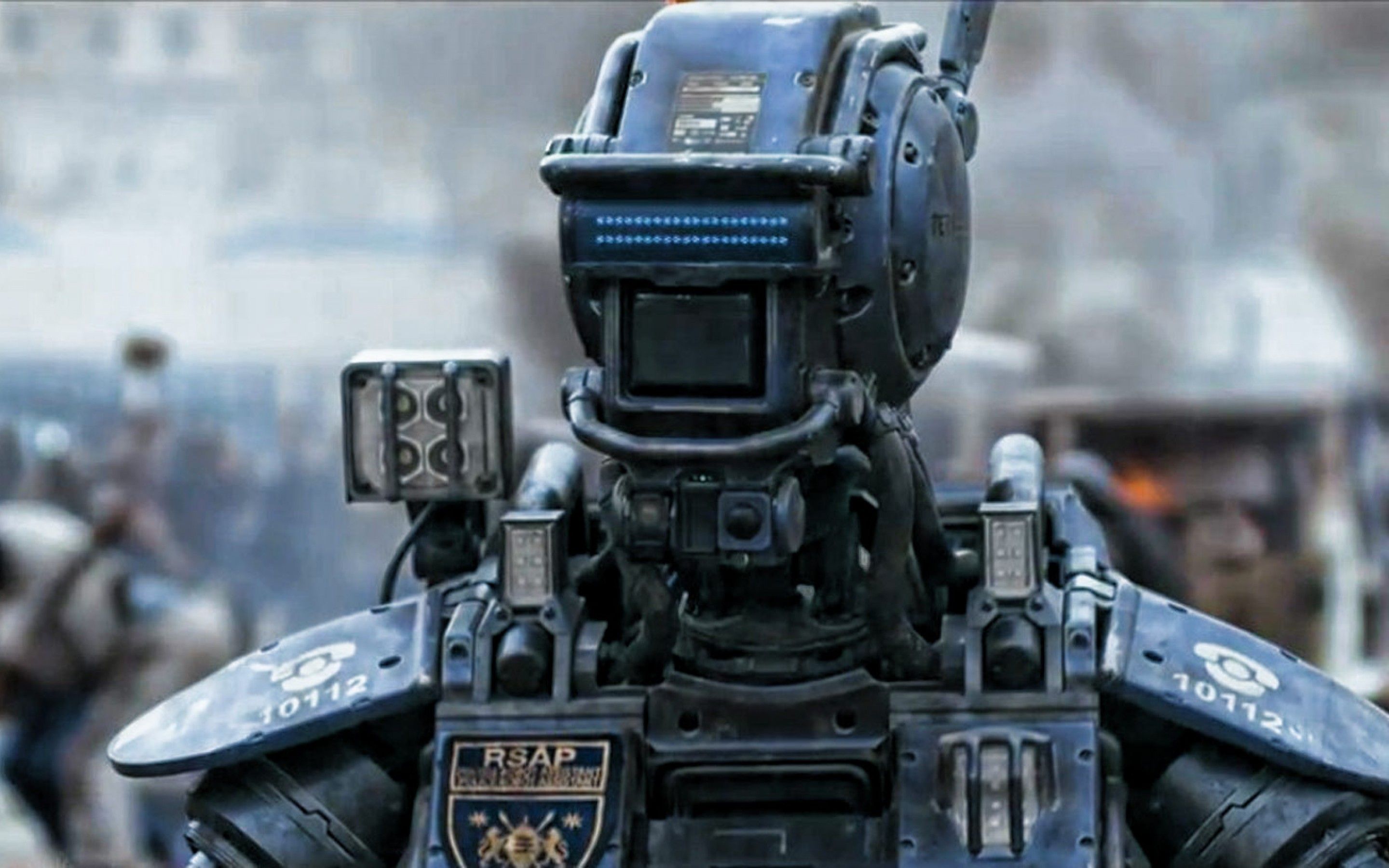 CHAPPIE Review Are Movie Geeks