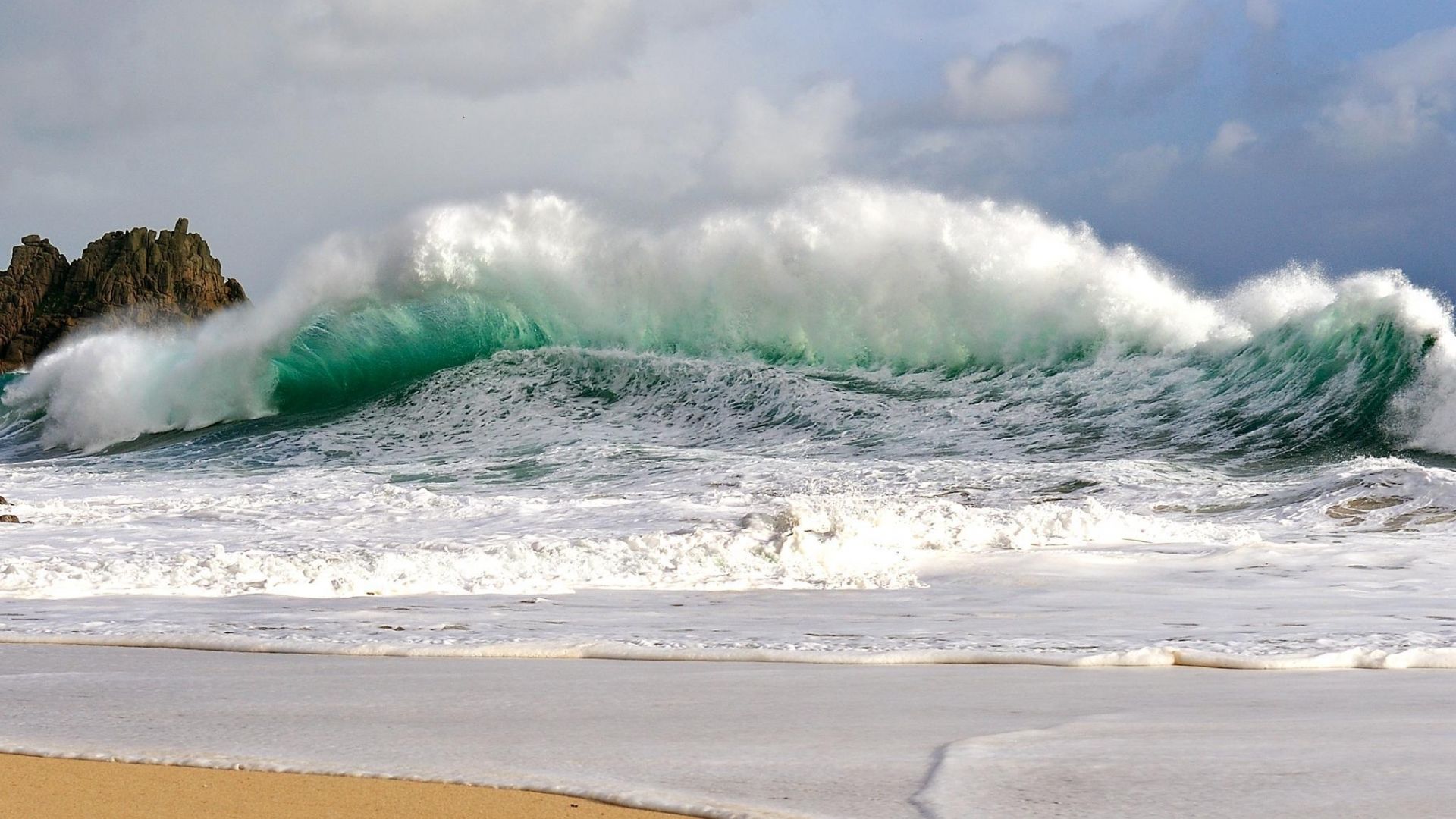 Ocean Beach Wallpaperx1080 Awesome Ocean Wave Crashing On