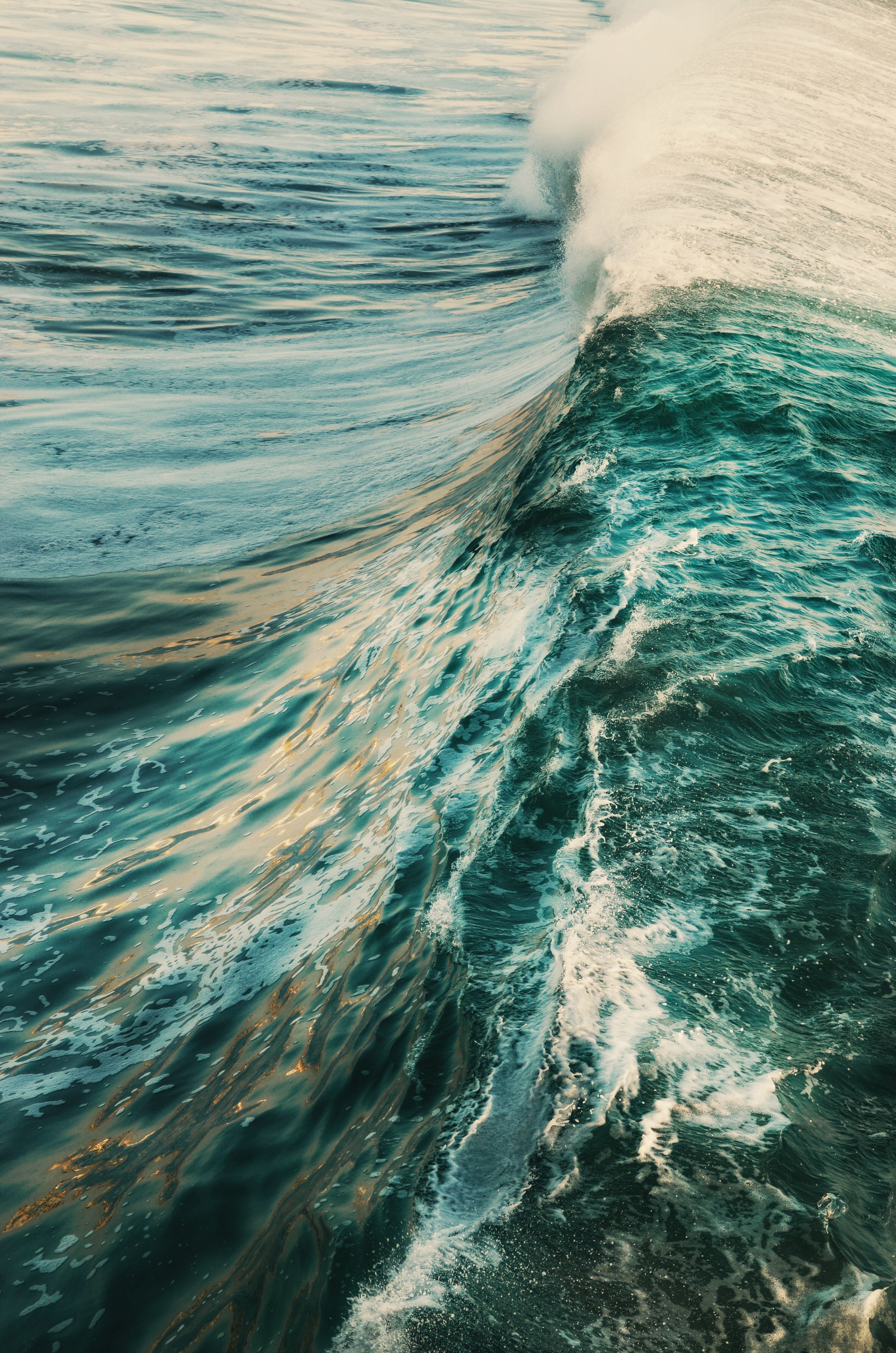 Waves Crashing Picture. Download Free Image