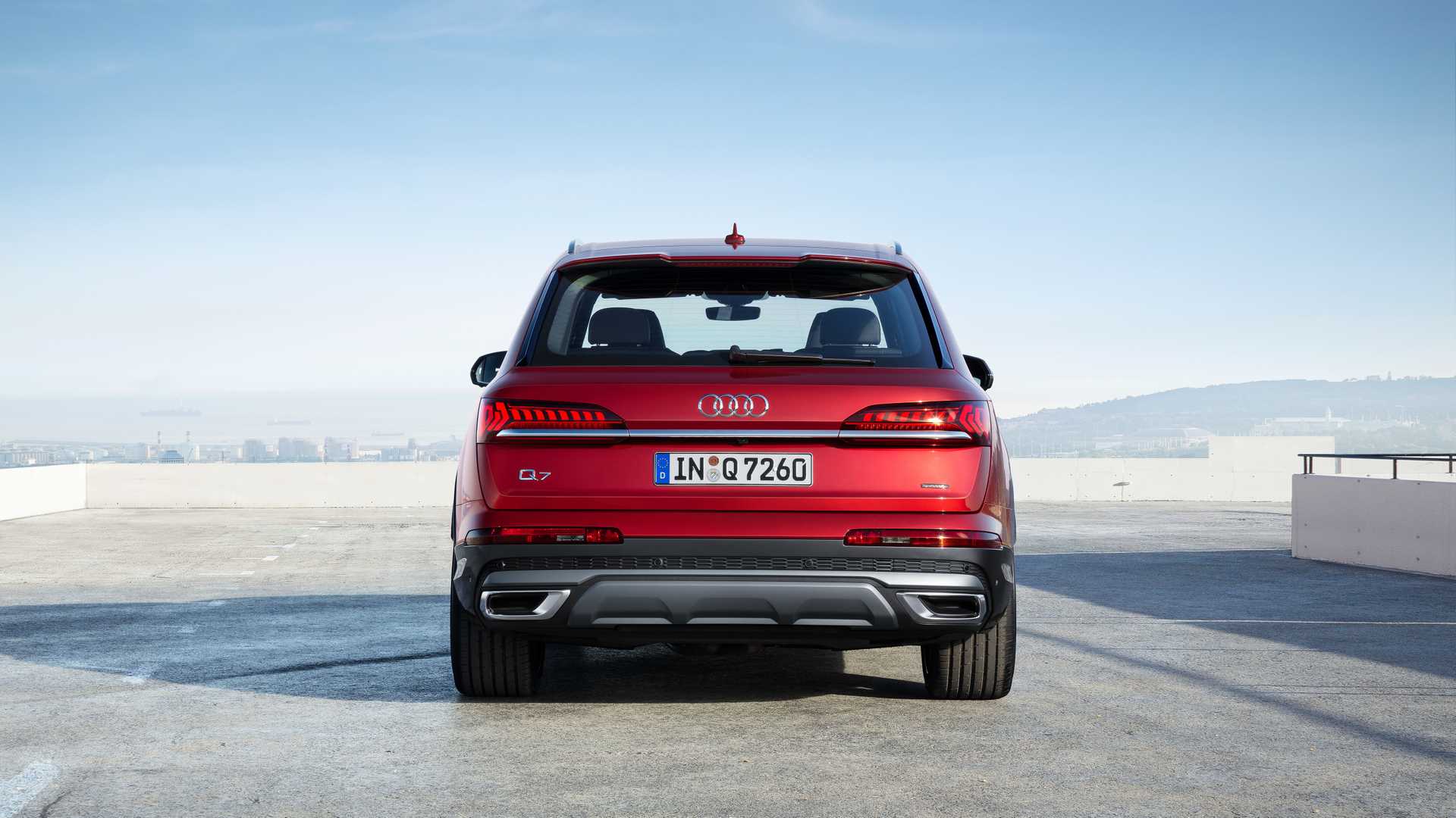 Audi Q7 Facelift Looks Way More Rugged, Borrows Screens