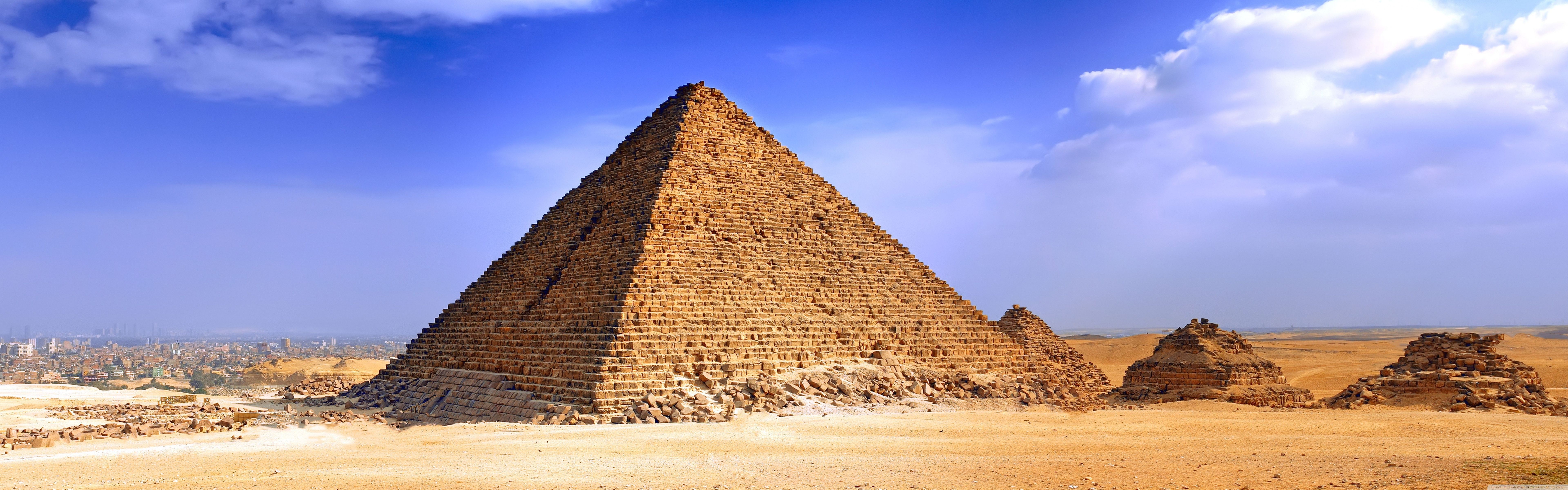 Download Egypt Pyramid UltraHD Wallpaper
