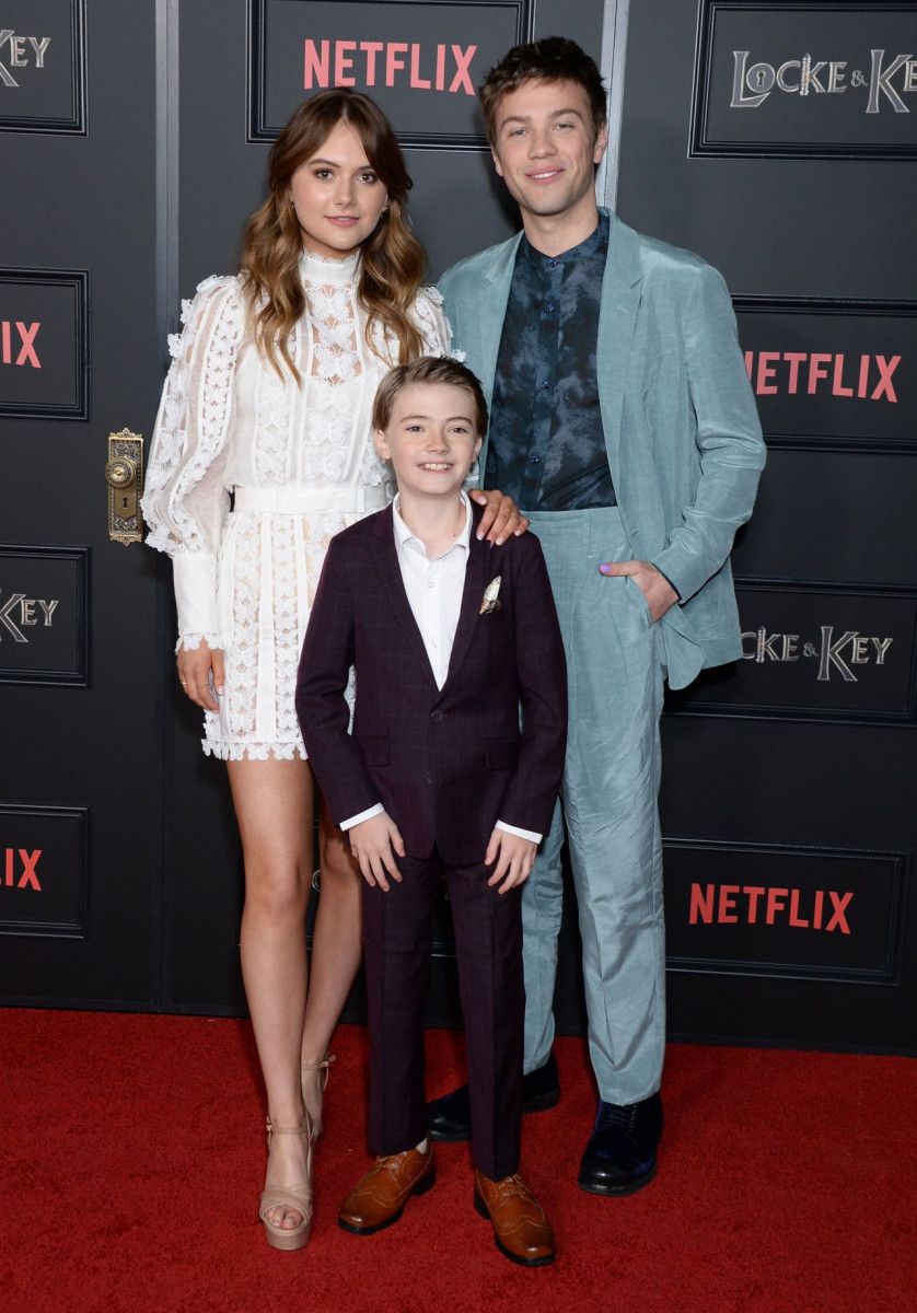 Emilia Jones wallpaper