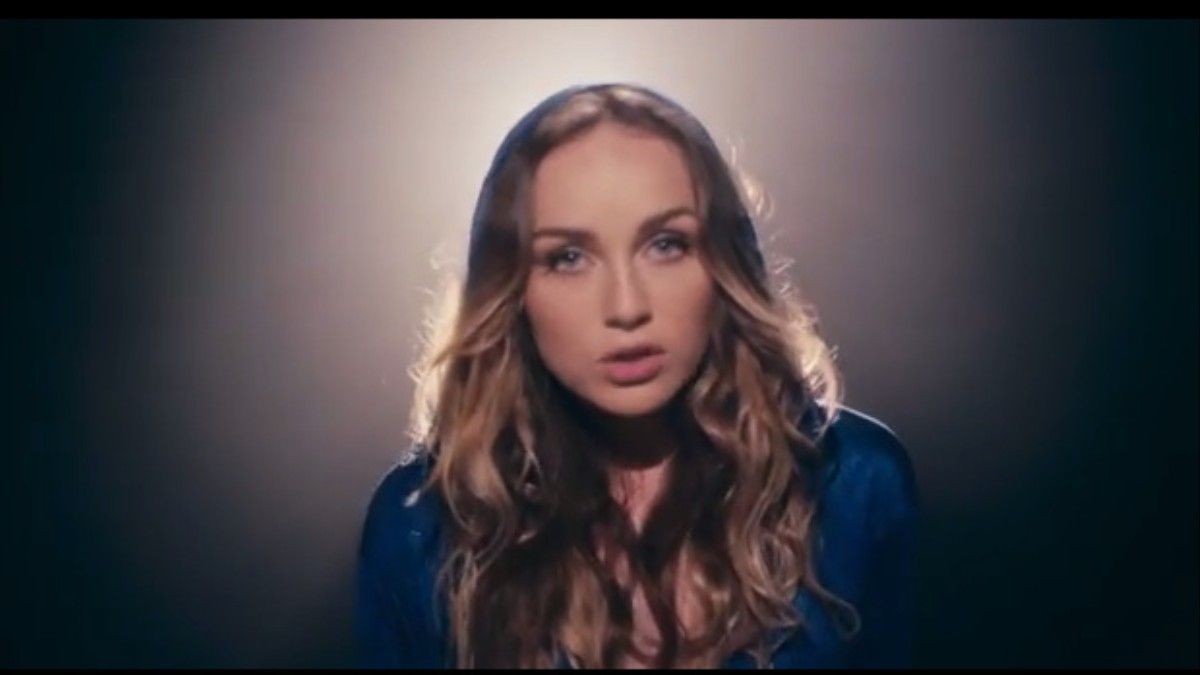 Zella Day's Video for Sweet Ophelia Is Perfect Springtime Pop