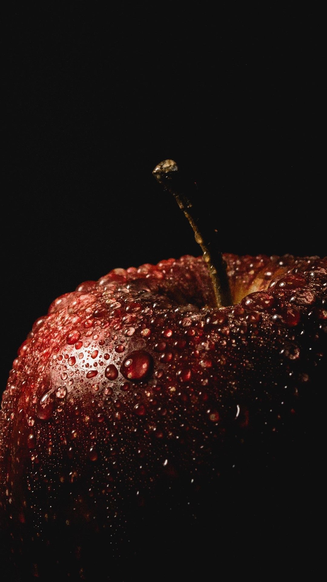 Red Apple, Water Droplets, Darkness 1125x2436 IPhone 11 Pro XS X