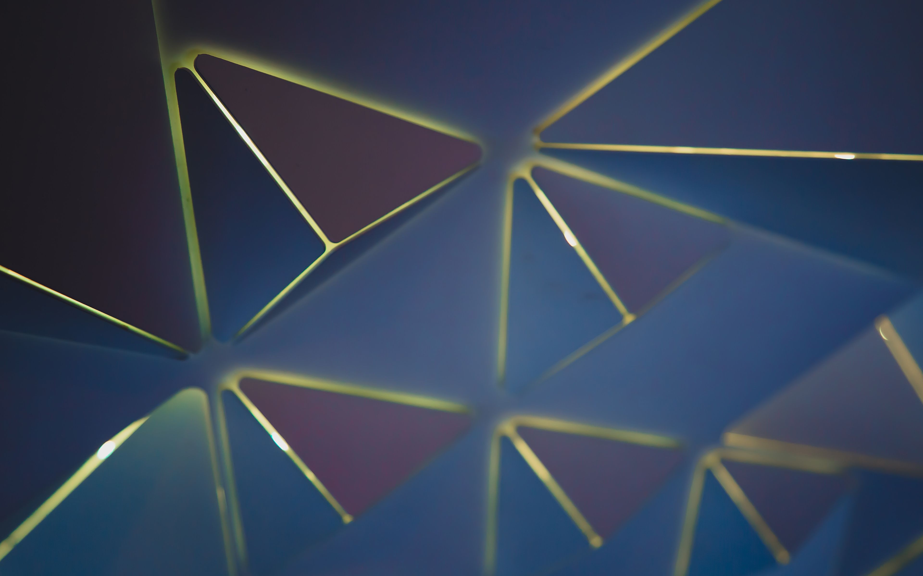 Abstract Triangles 4K Wallpaper