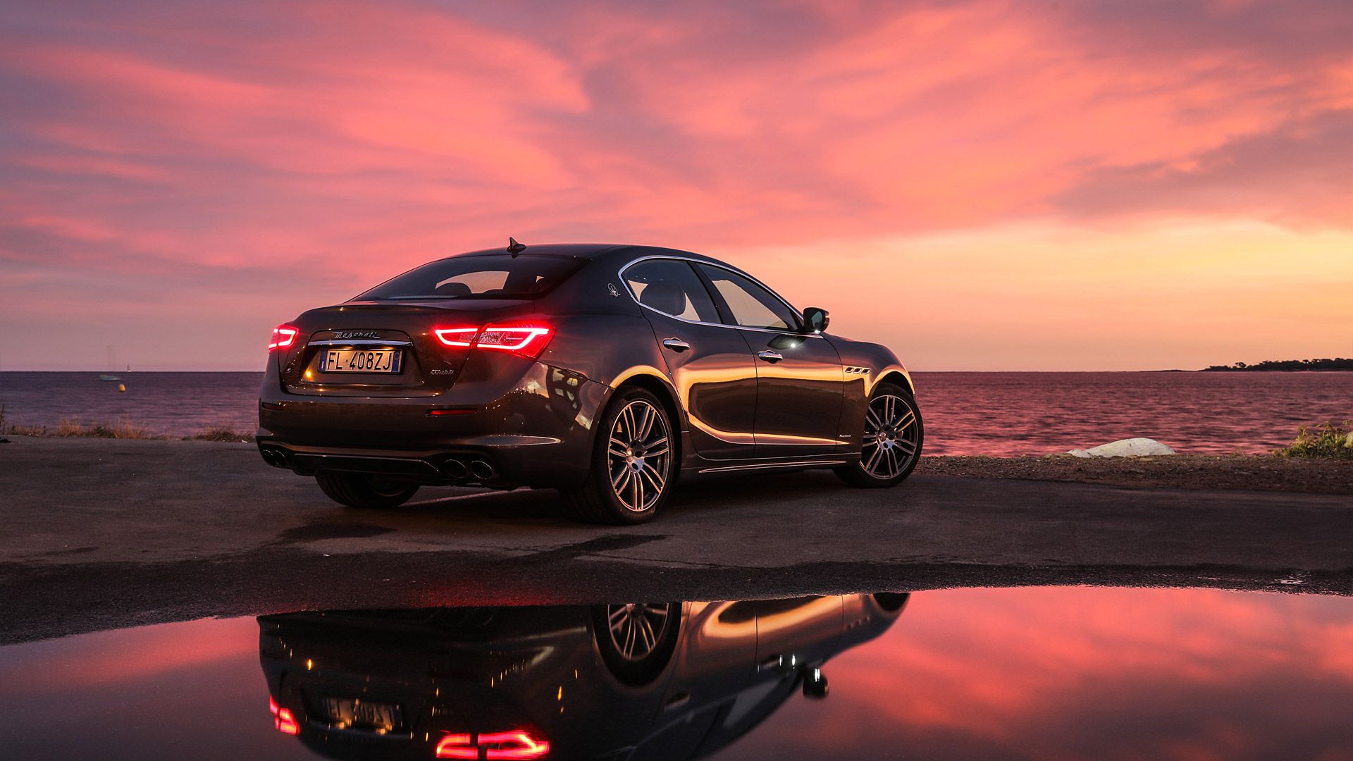 Maserati Ghibli GranLusso Wallpaper, Specs & Videos HD