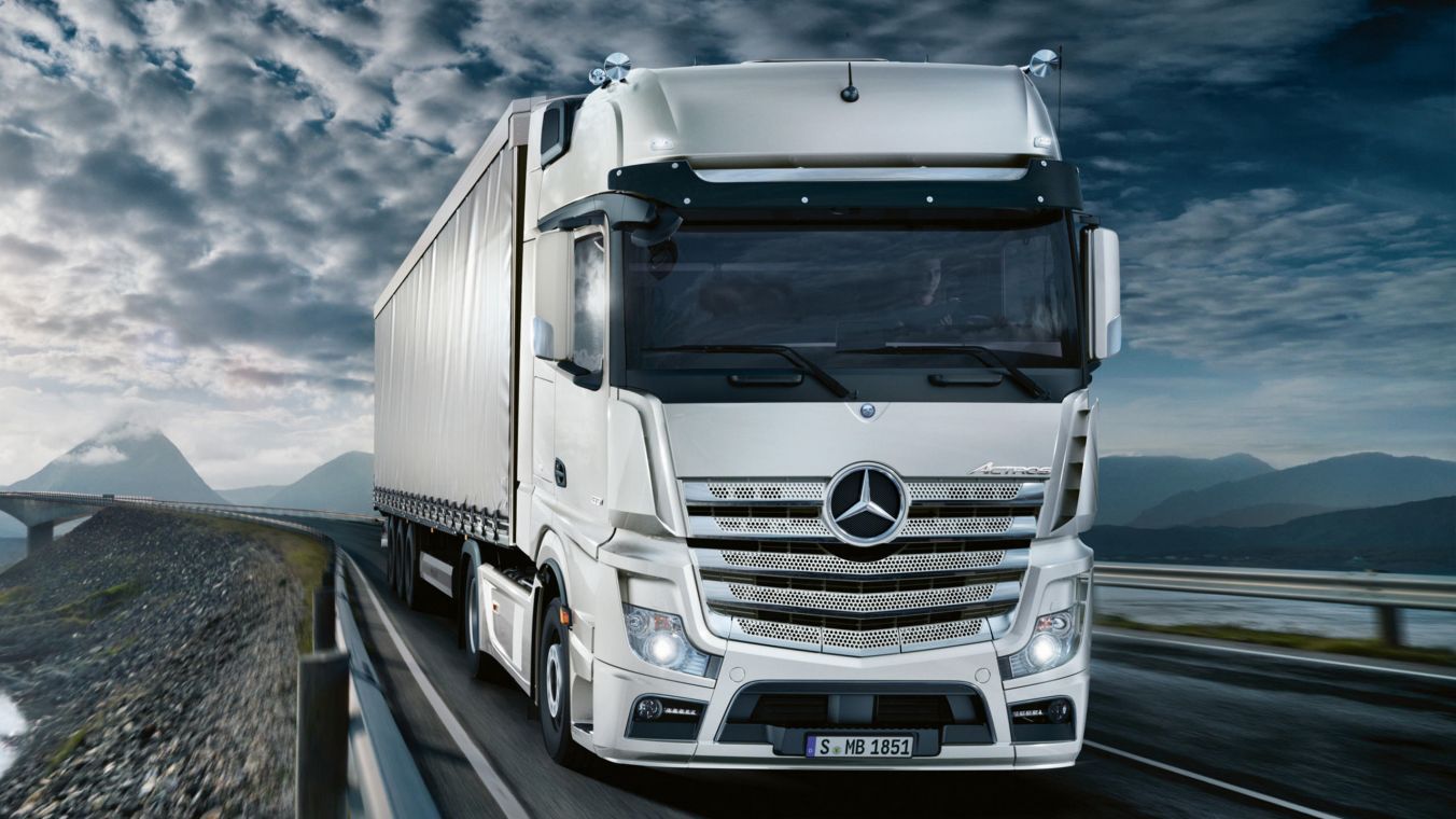 Mercedes Benz Trucks: Picture & Videos Of All Models