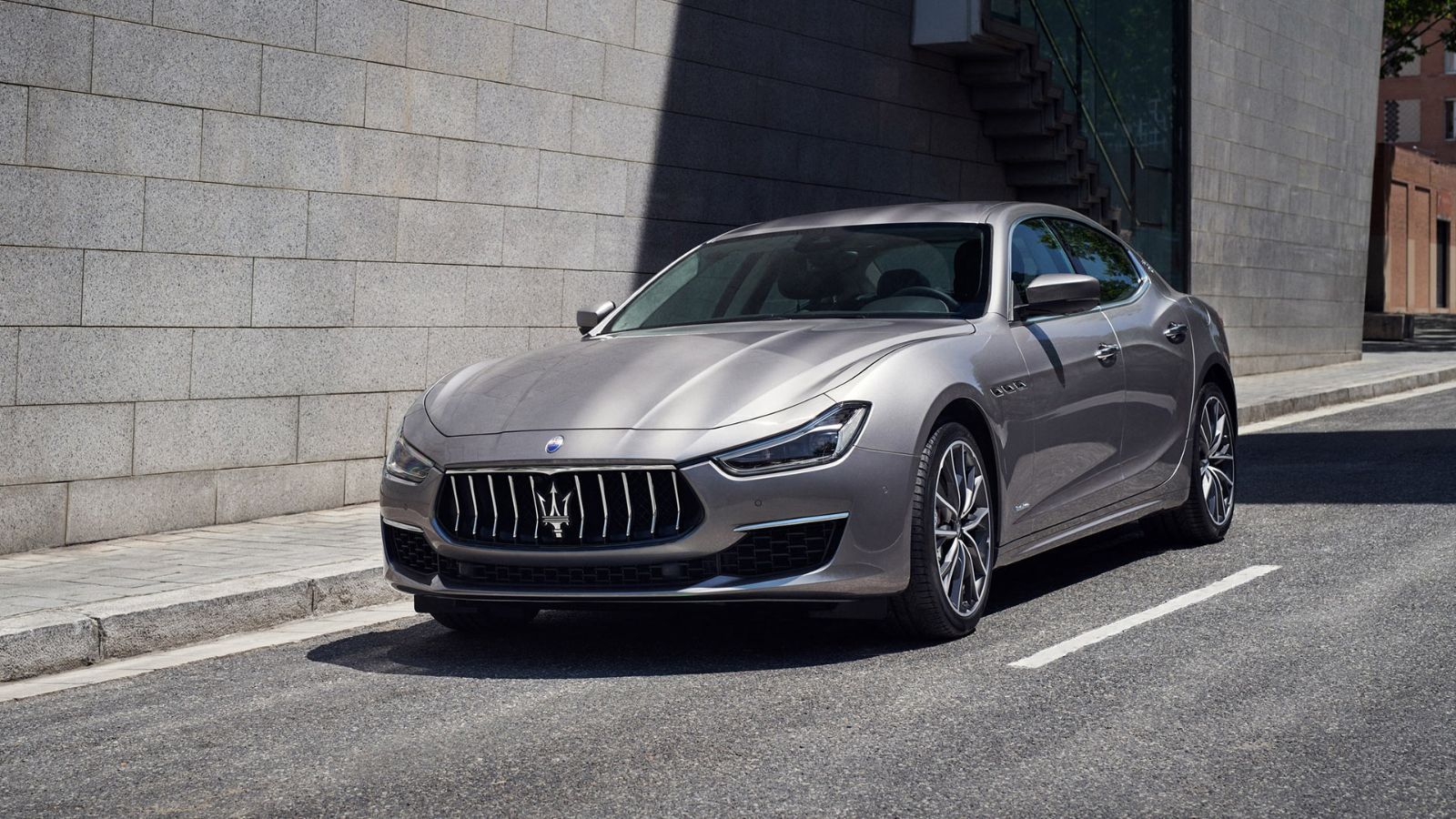 Review: The Maserati Ghibli S Brings Four Door Coupes Into