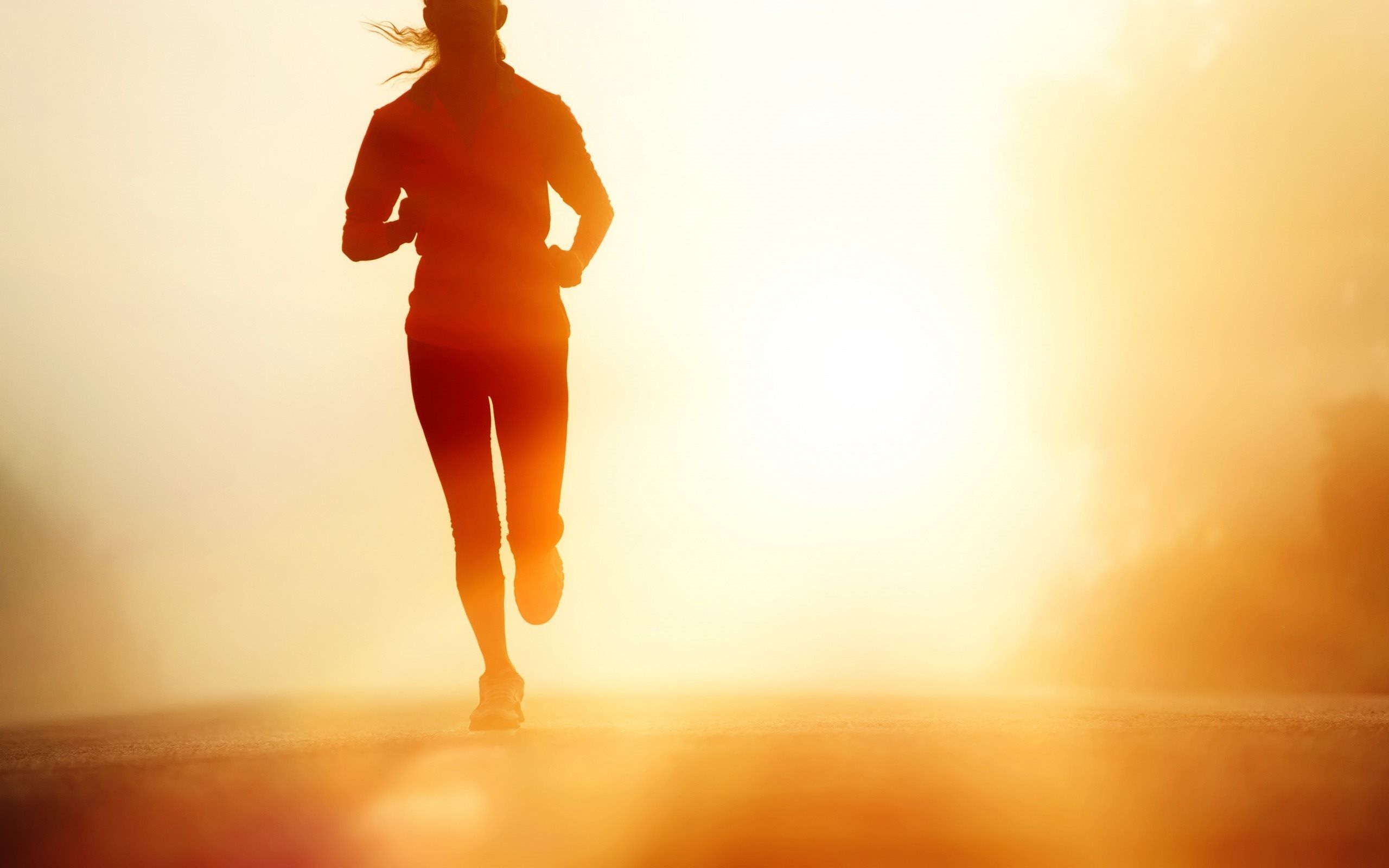 Download wallpaper jogging, athlete, morning, run, runner