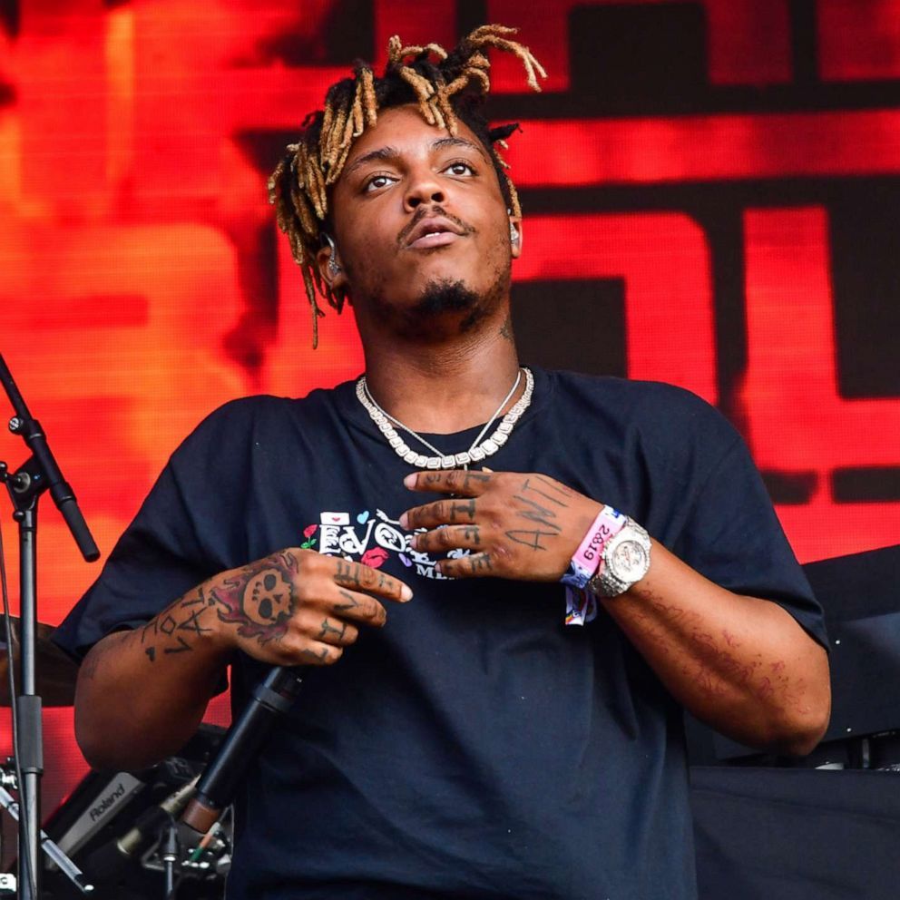 Rapper Juice WRLD dead after suffering medical emergency at Chicago's Midway Airport