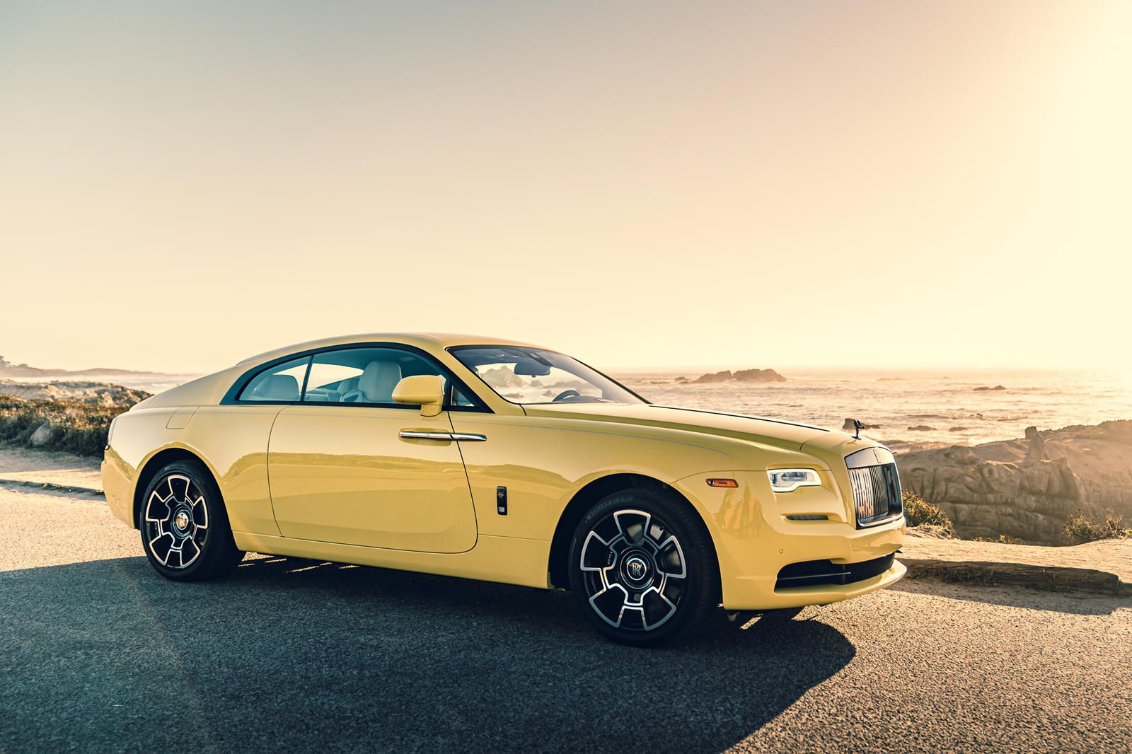 Rolls Royce Wraith: Review, Trims, Specs, Price, New Interior