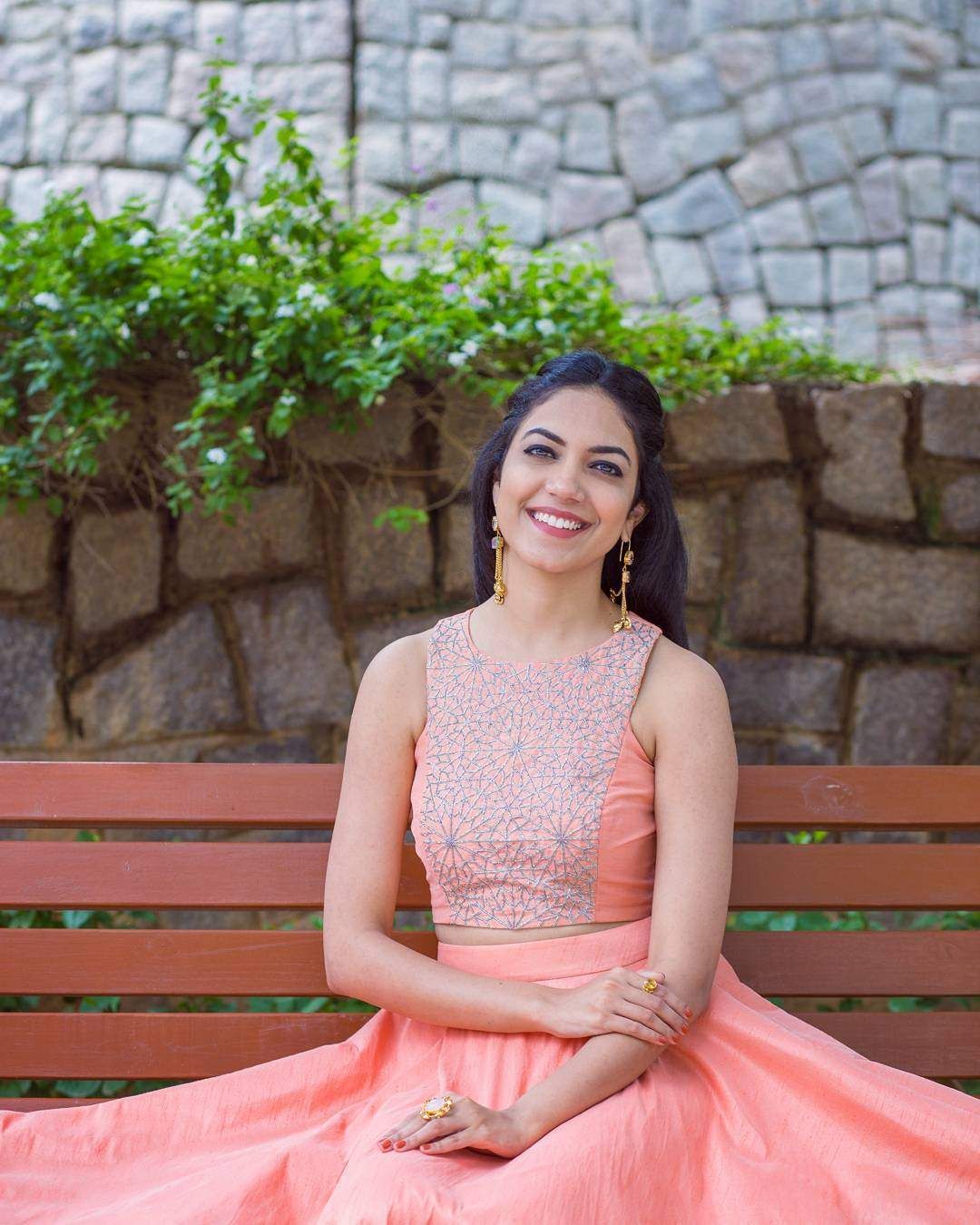 Actress Ritu Varma HD Photo, Wallpaper, Photohoots, Photo