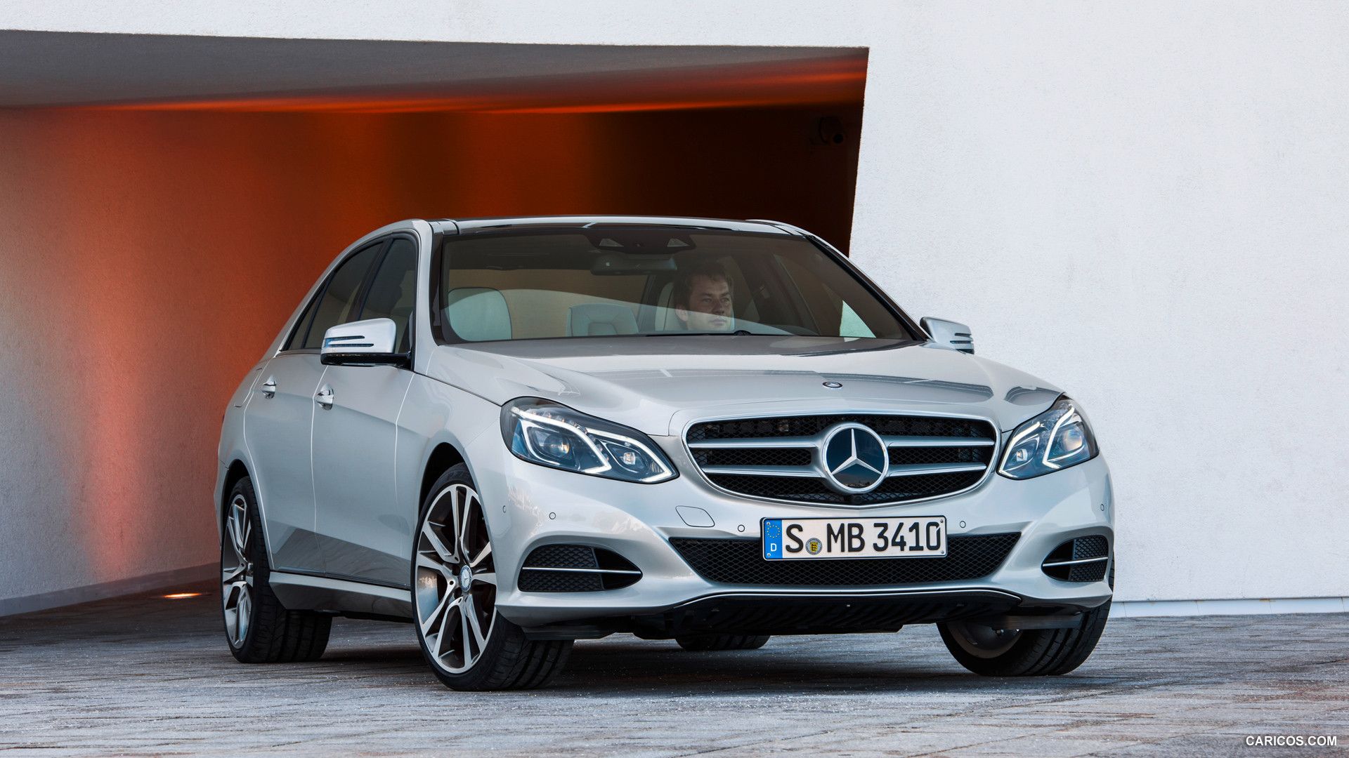 Mercedes Benz E Class E 350 4MATIC. HD Wallpaper