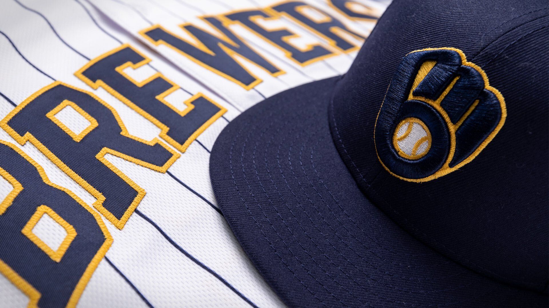 New Uniforms for the Milwaukee Brewers