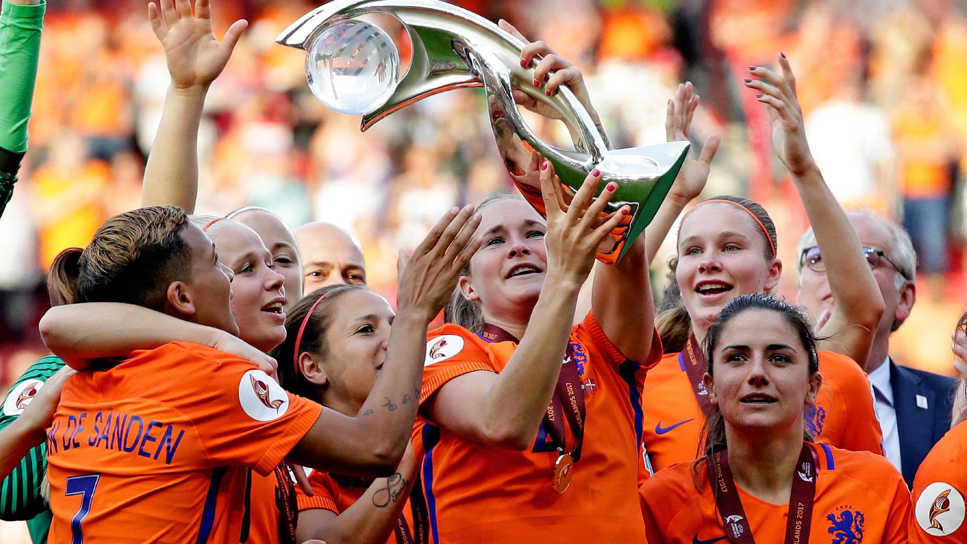 Orange Fever: Dutch Women's Football Team Expects Largest Ever
