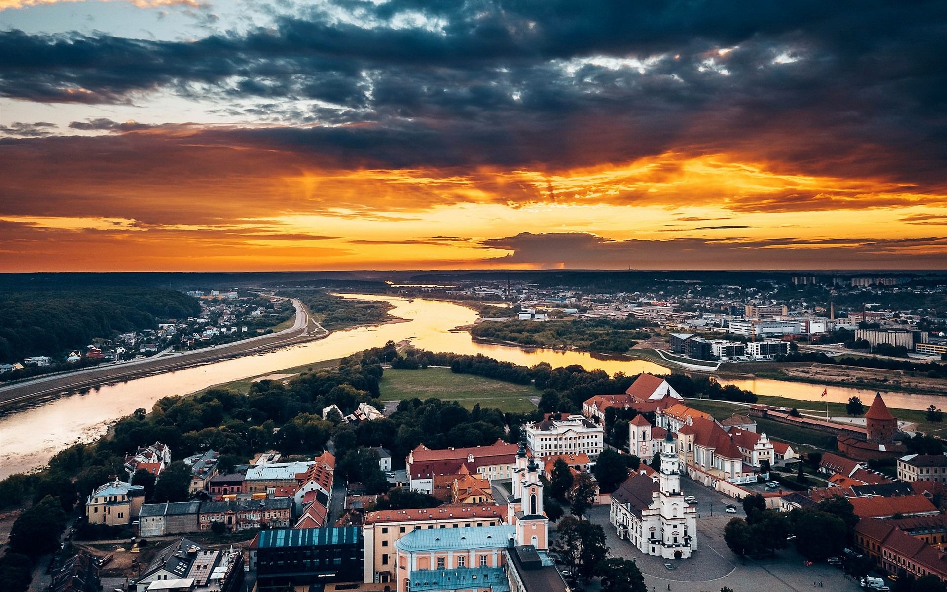 Wallpaper Kaunas, Lithuania, city top view, houses, river, sunset