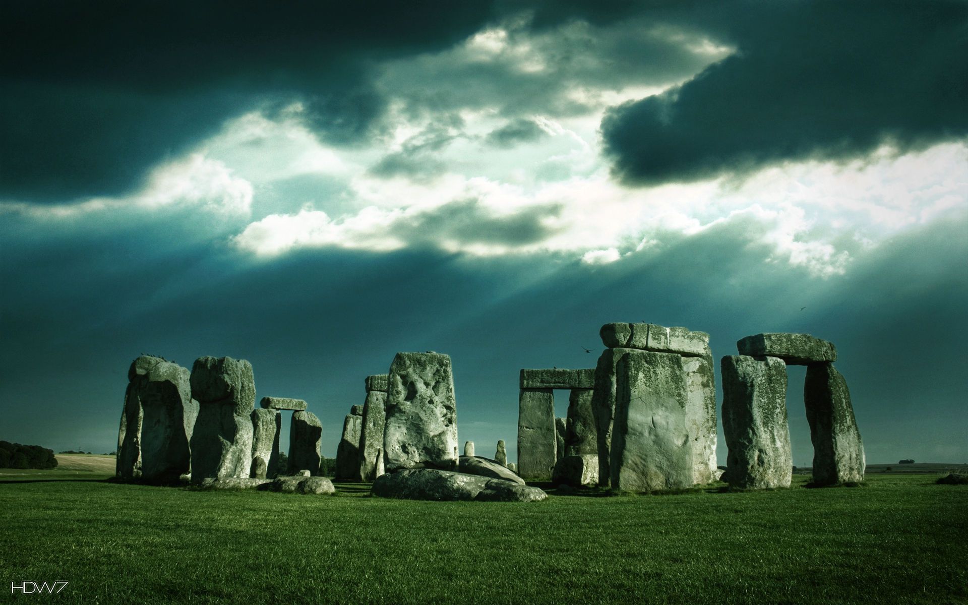 stonehenge in a cloudy day wallpaper. HD wallpaper gallery