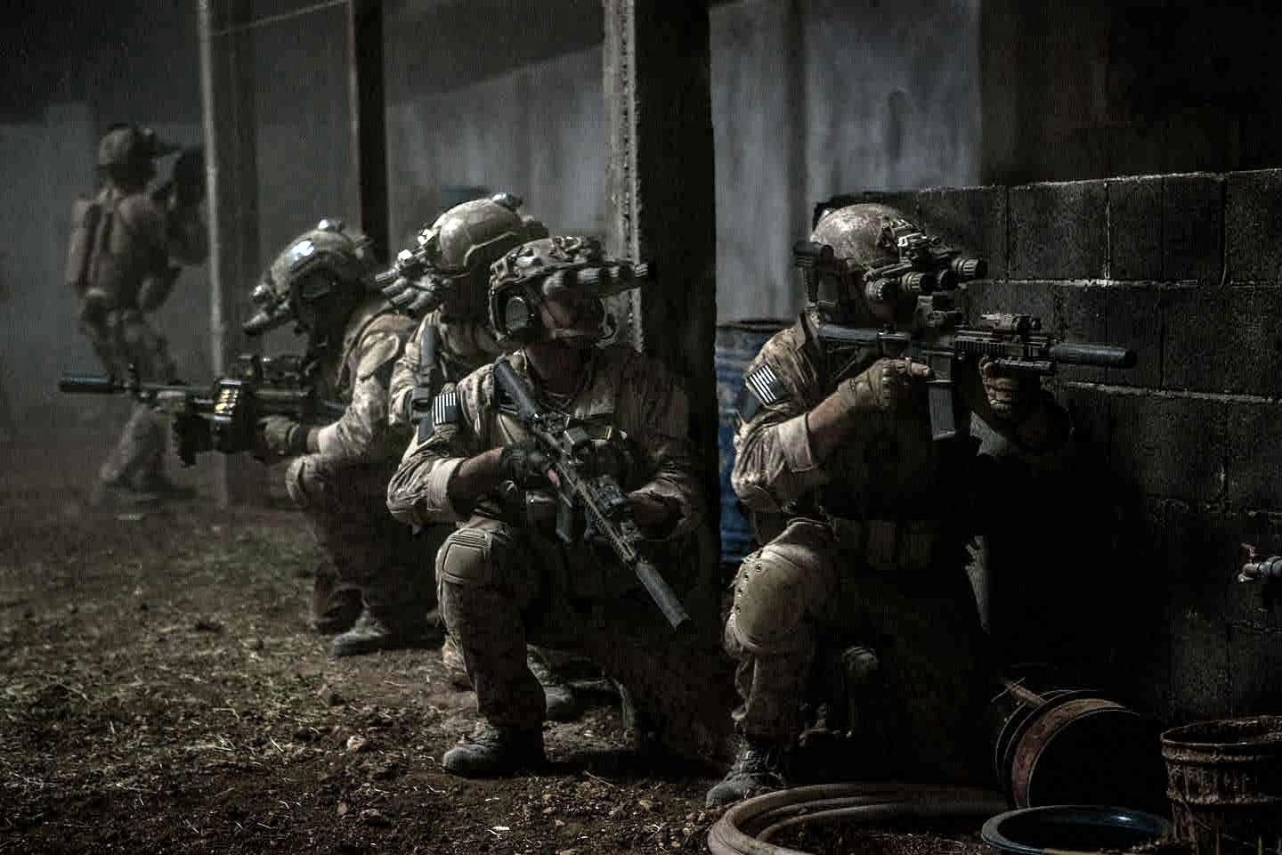 New U.S Militaria NAVY SEALS vs Osama bin Laden POSTER ART seal team 6 SPECIAL FORCES six Accessoires, losse onderdelen Verzamelingen