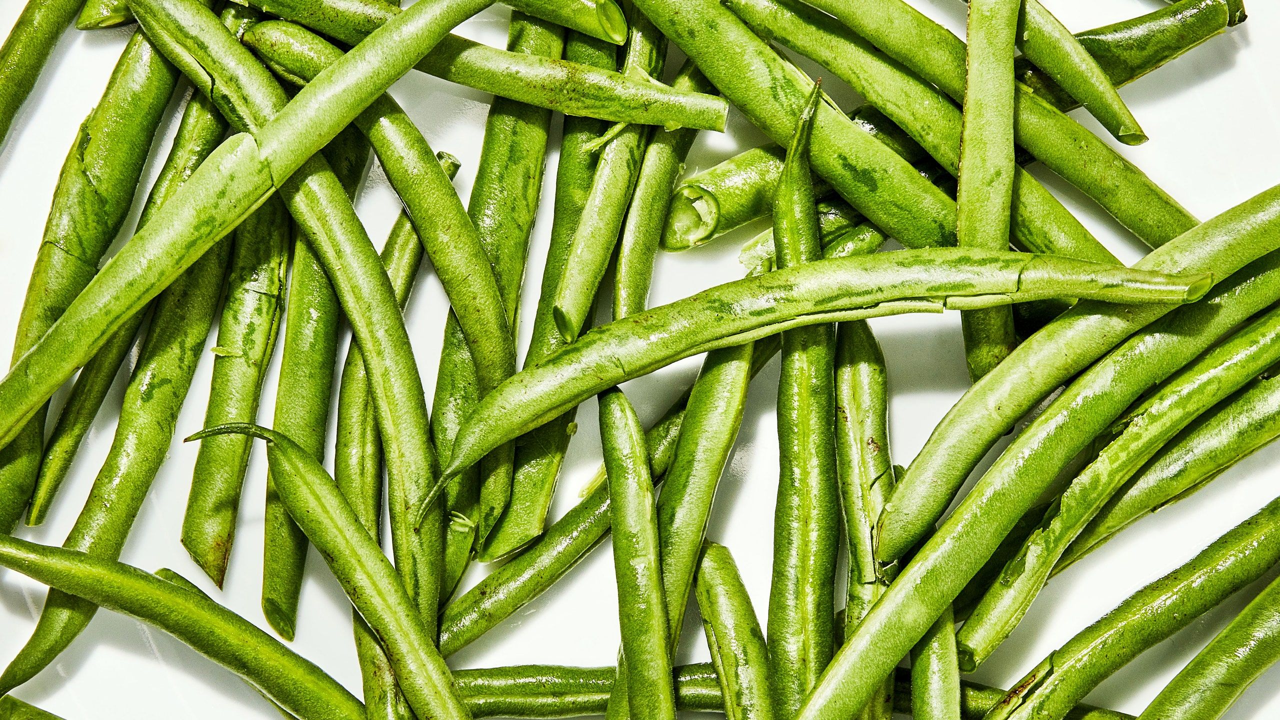 Raw Green Beans Are the Best Green Beans. Bon Appétit