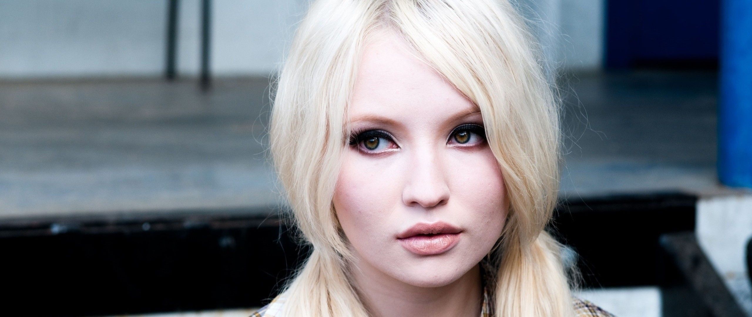 #face, #blonde, #actress, #women, #Emily Browning, #Sucker