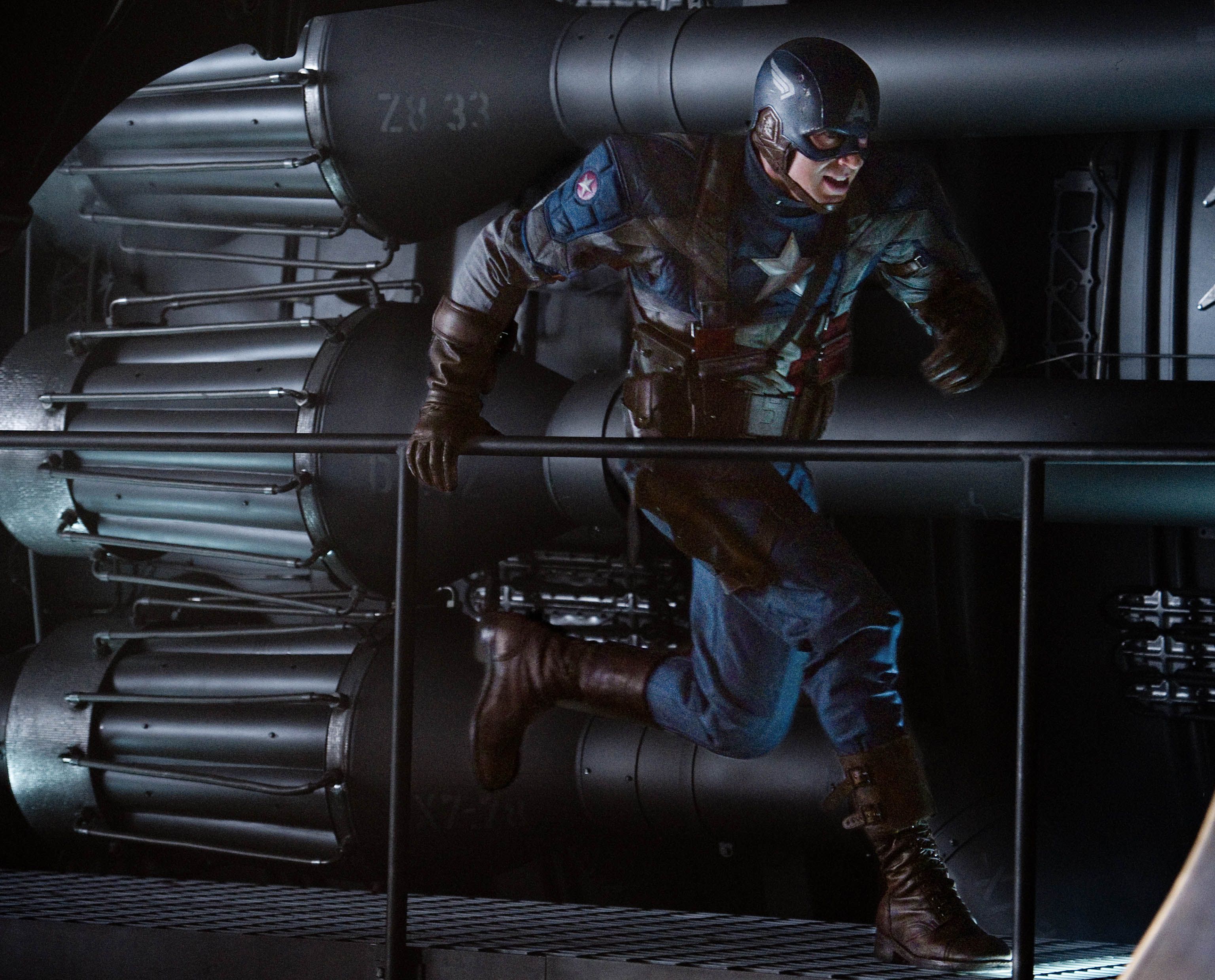 CAPTAIN AMERICA: THE FIRST AVENGER Clip And Image; Early Screening At Comic Con?