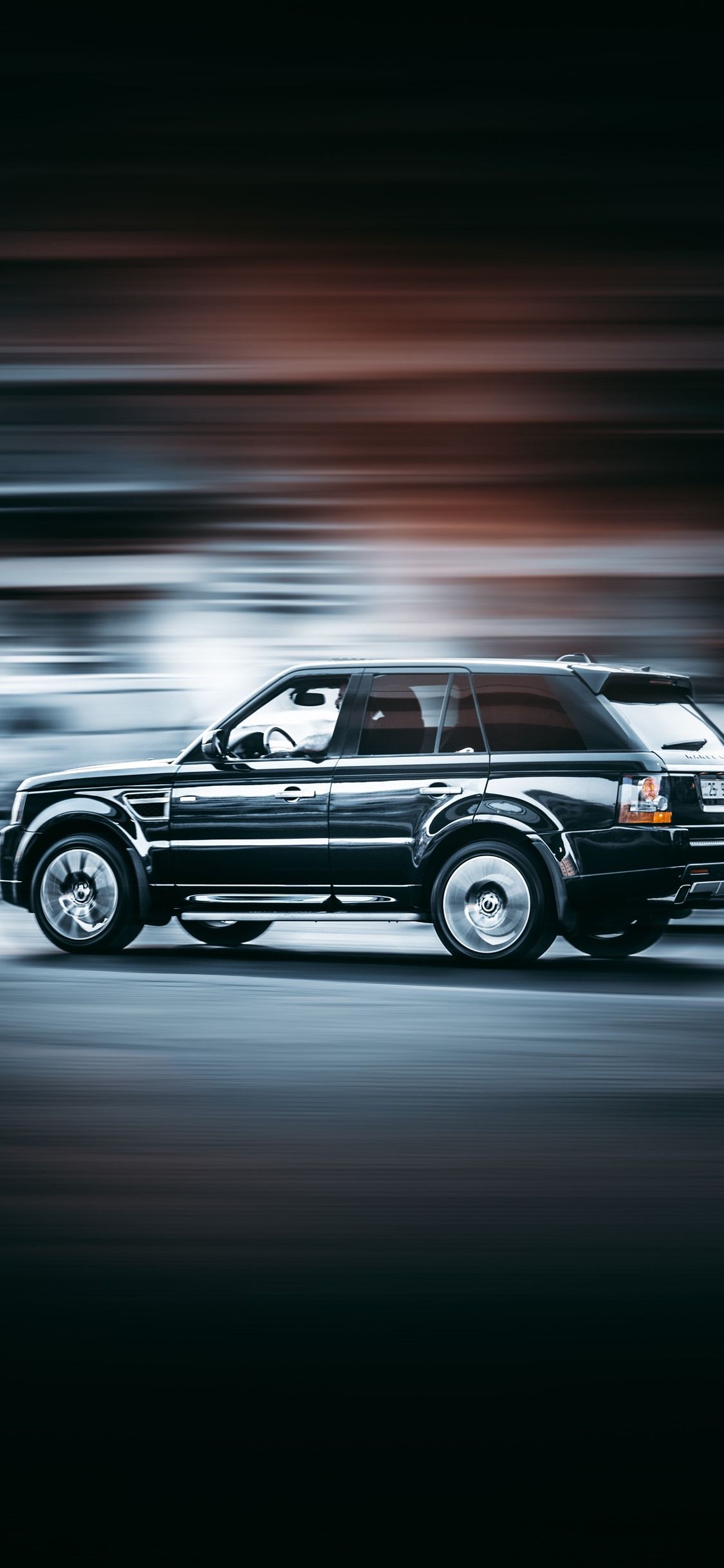 Wallpaper Range Rover black SUV car side view, speed 5120x2880 UHD